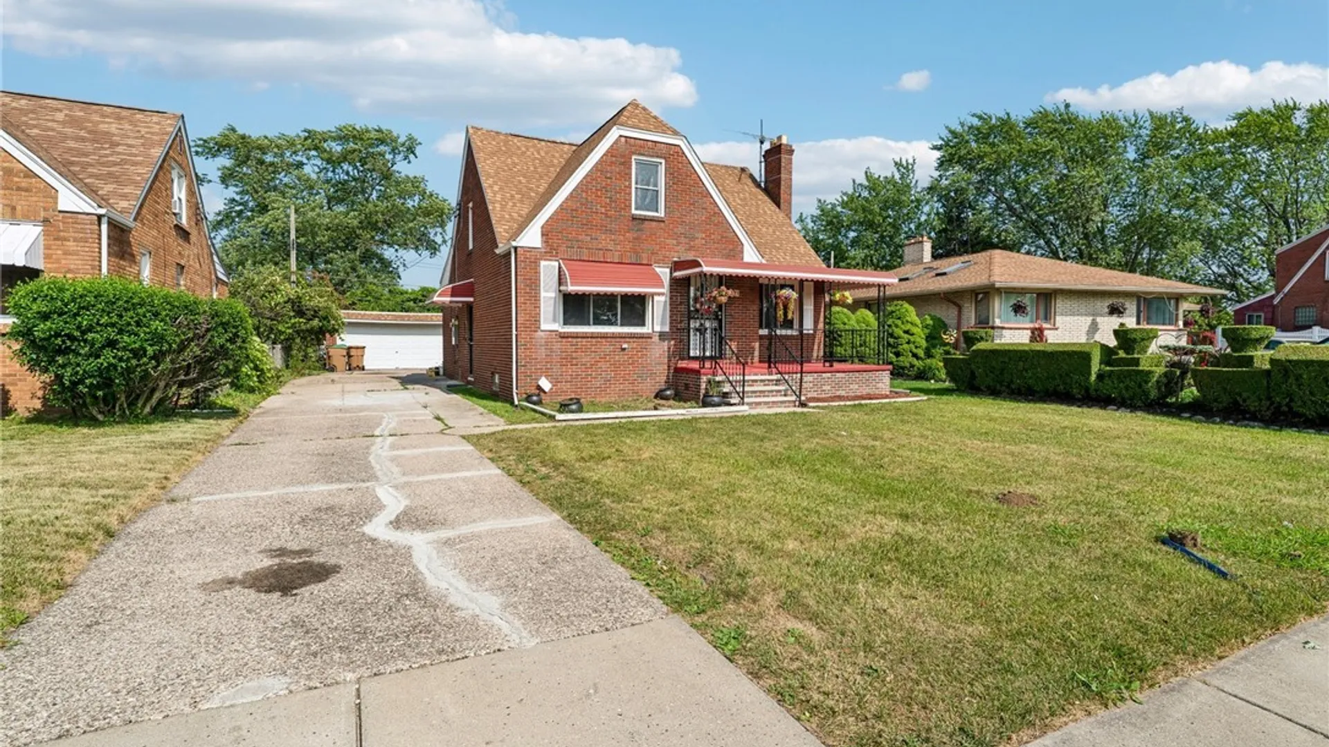 Property at 171 Tudor Road, Cheektowaga, NY 14215 2