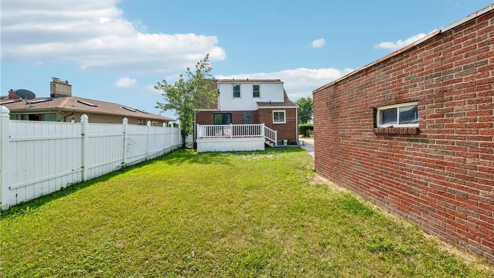 Property at 171 Tudor Road, Cheektowaga, NY 14215 47