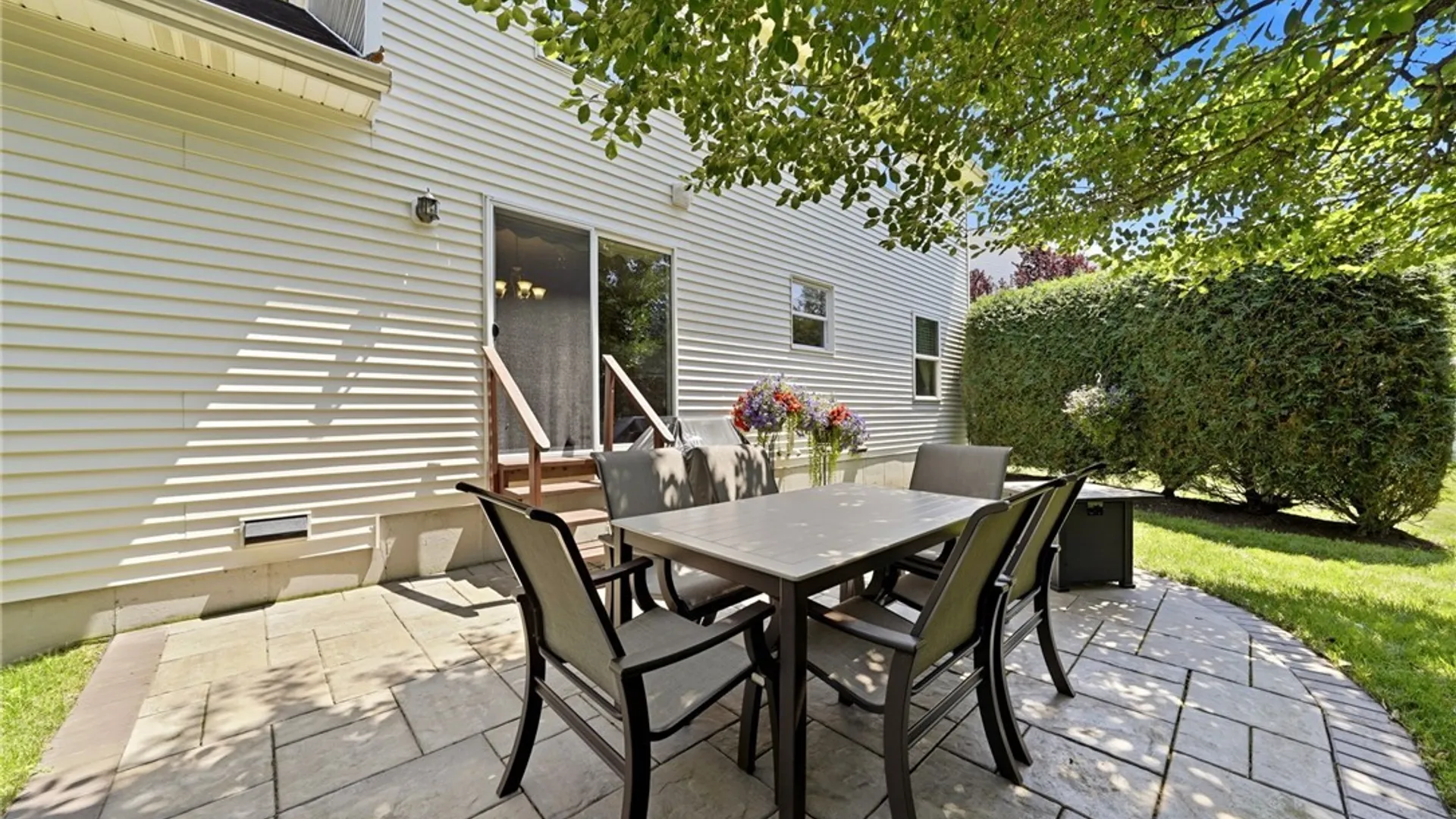 Property at 4178 Foxwood Ln, Clarence, NY 14221 37