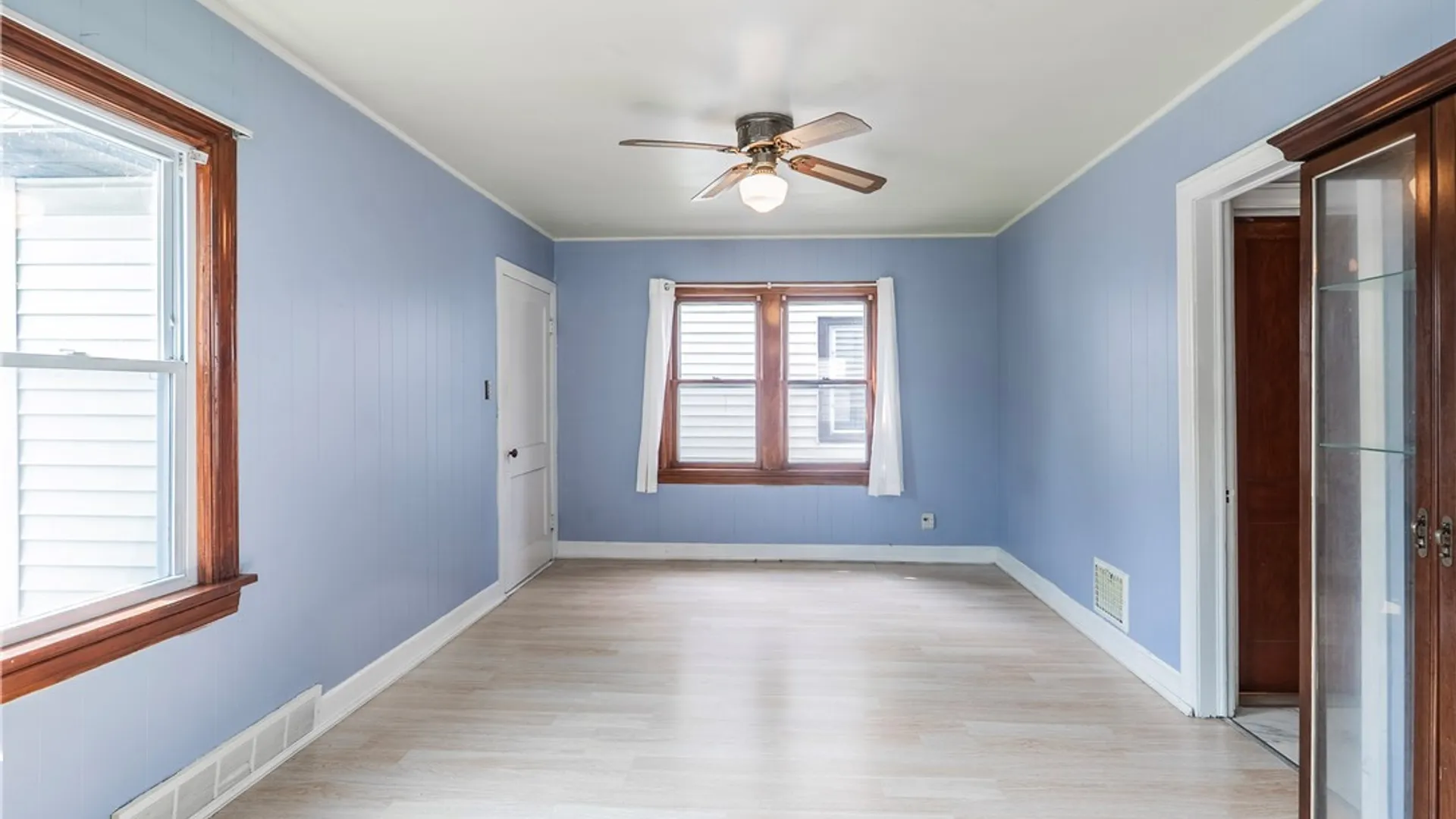 Property at 295 Skillen Street, Buffalo, NY 14207 10