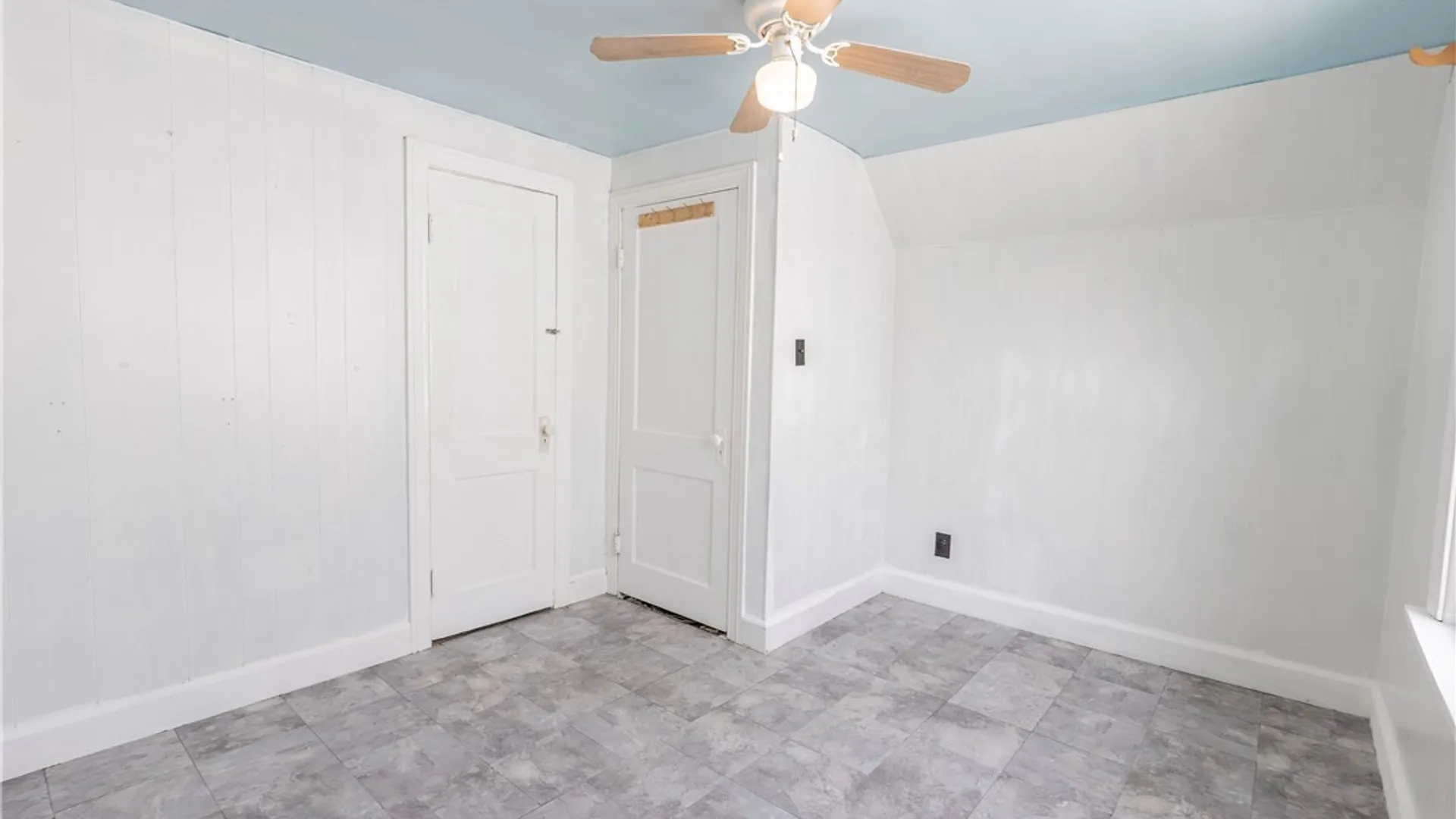Property at 295 Skillen Street, Buffalo, NY 14207 25
