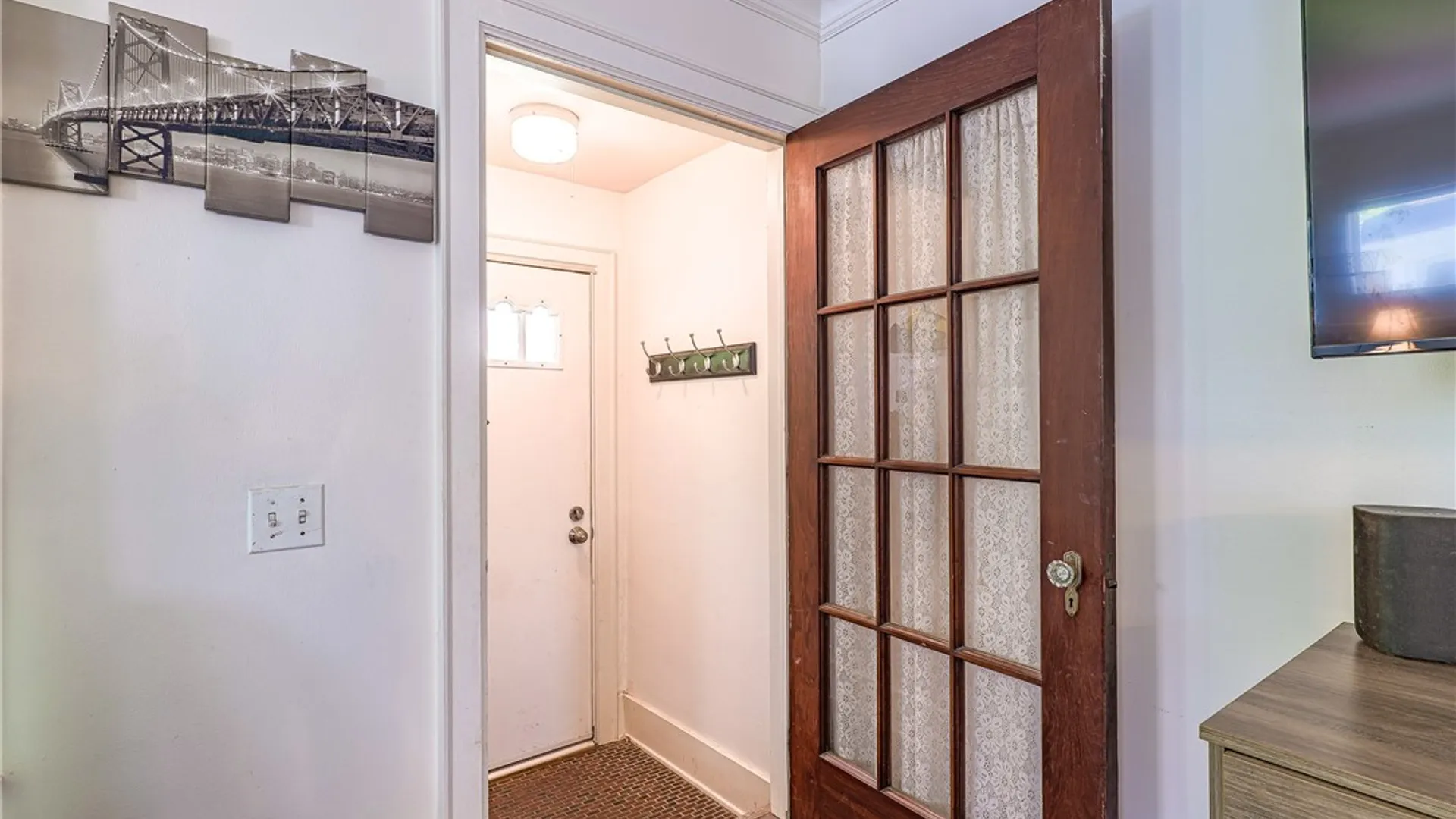 Property at 27 Florence Avenue, Greece, NY 14616 4