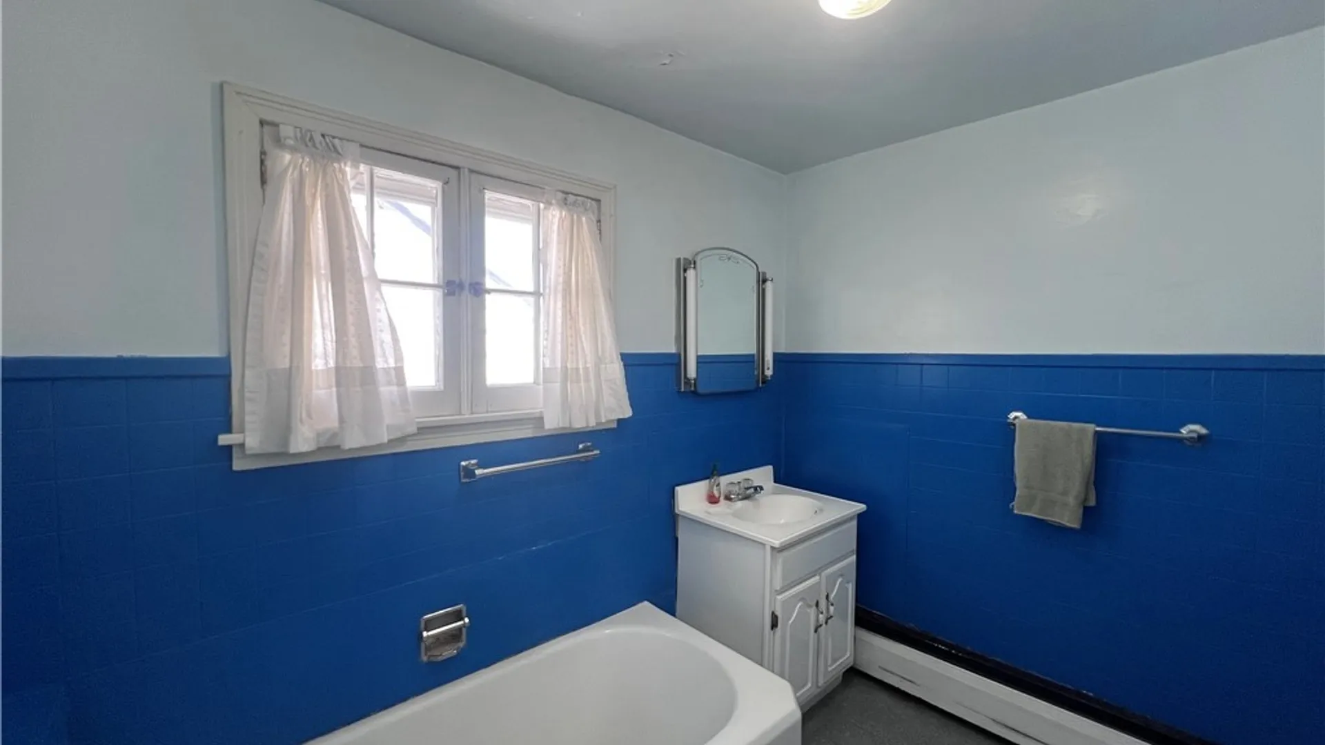 Property at 240 Longnecker Street, Buffalo, NY 14206 17