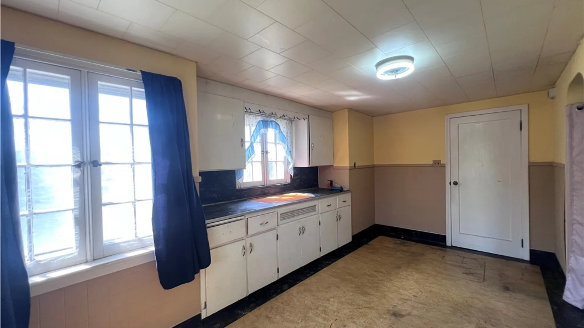 Property at 240 Longnecker Street, Buffalo, NY 14206 21