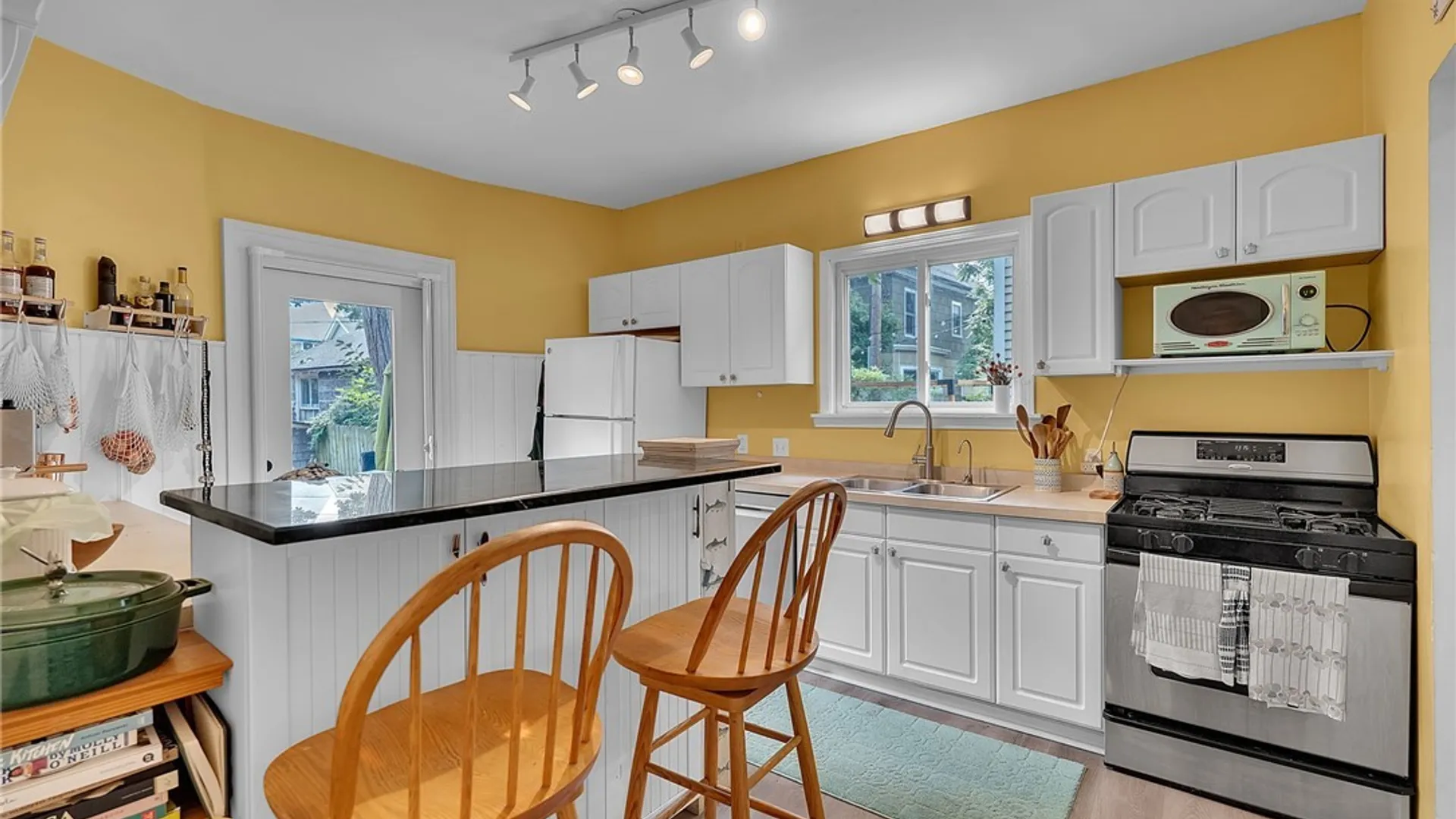 Property at 707 Richmond Avenue, Buffalo, NY 14222 19