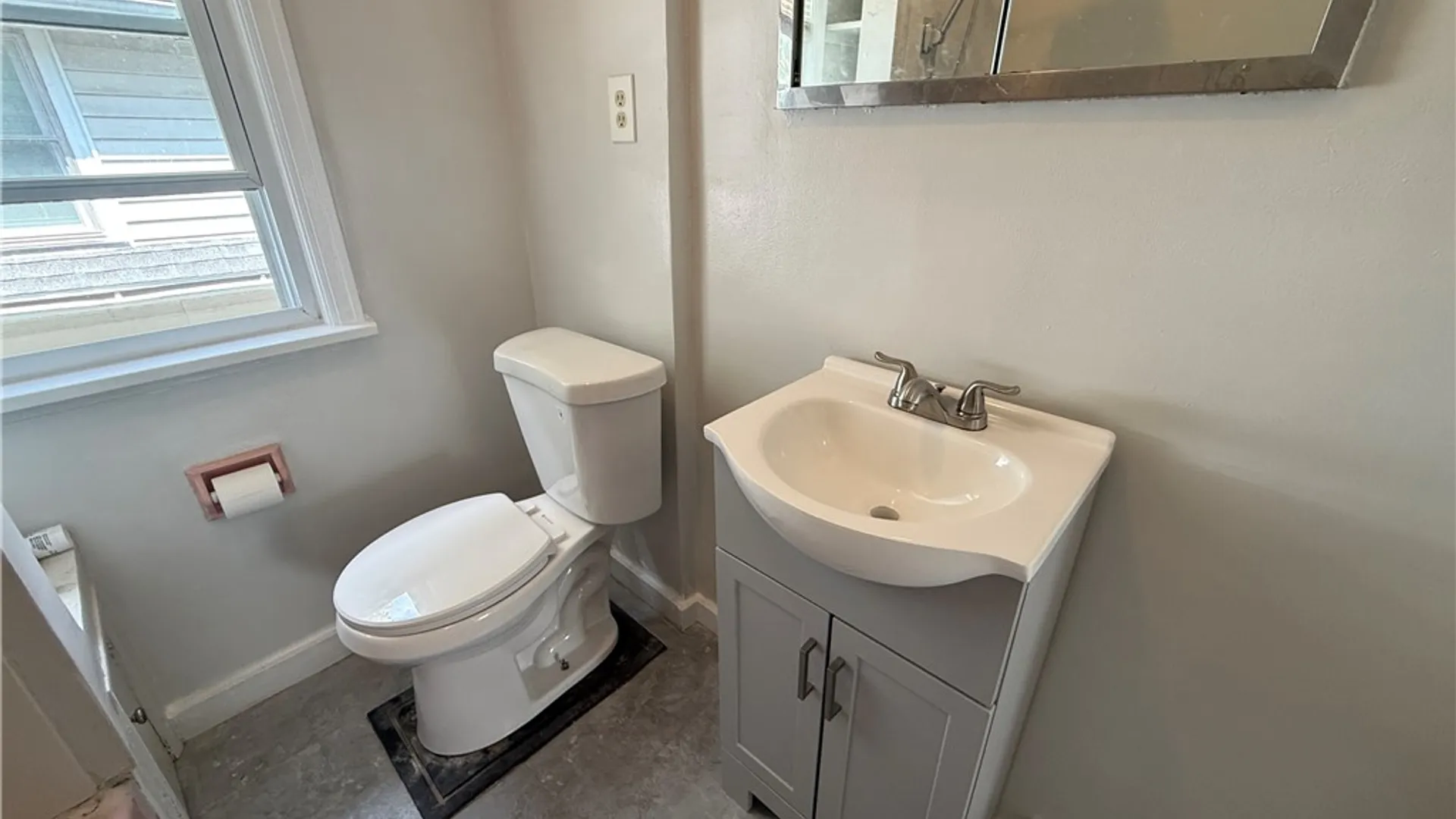 Property at 83 Baycliff Drive, Rochester, NY 14609 18