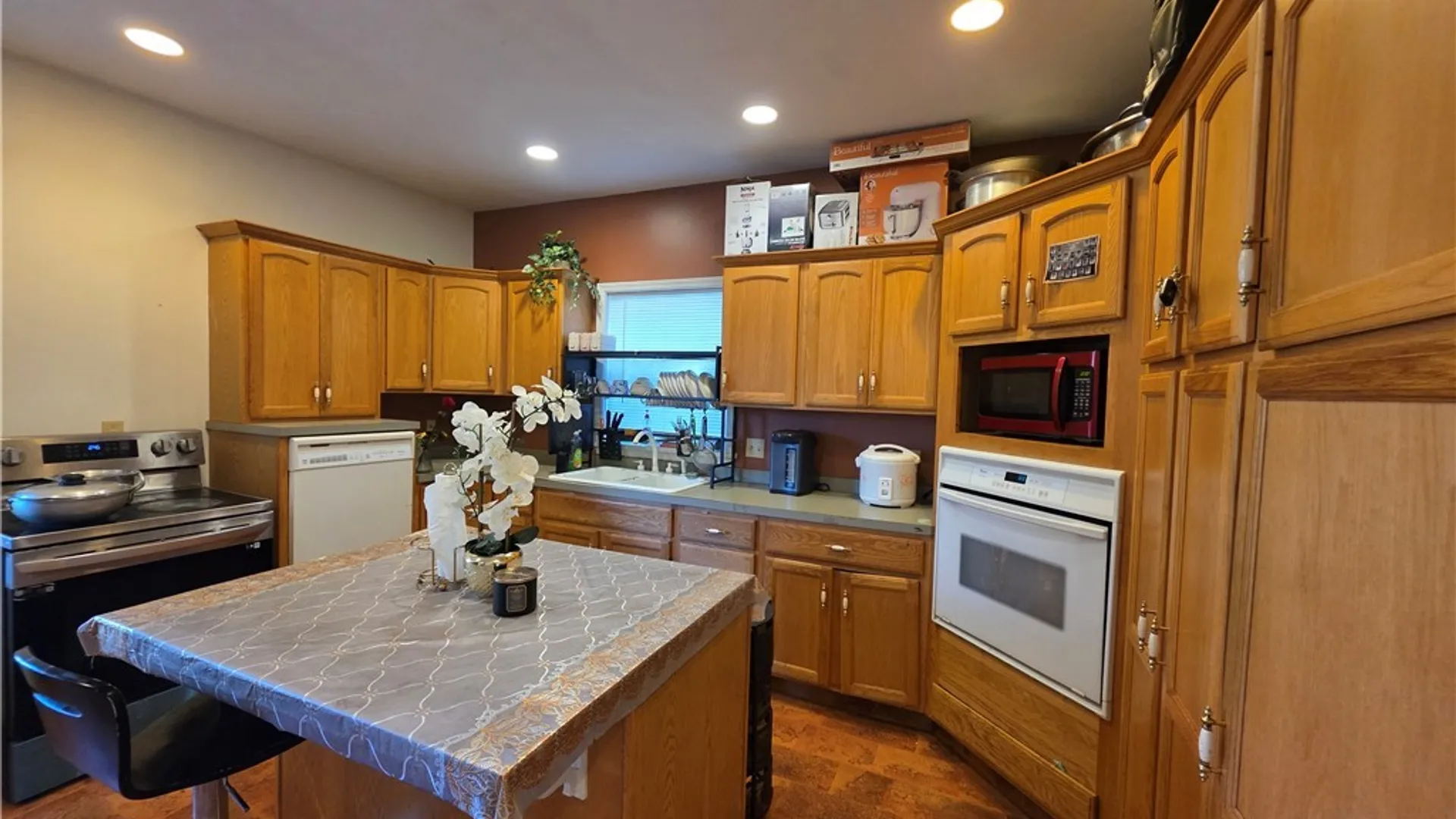 Property at 1611 Seymour Avenue, Utica, NY 13501 16