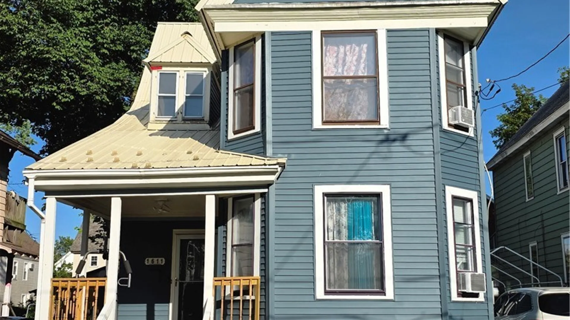 Property at 1611 Seymour Avenue, Utica, NY 13501 2