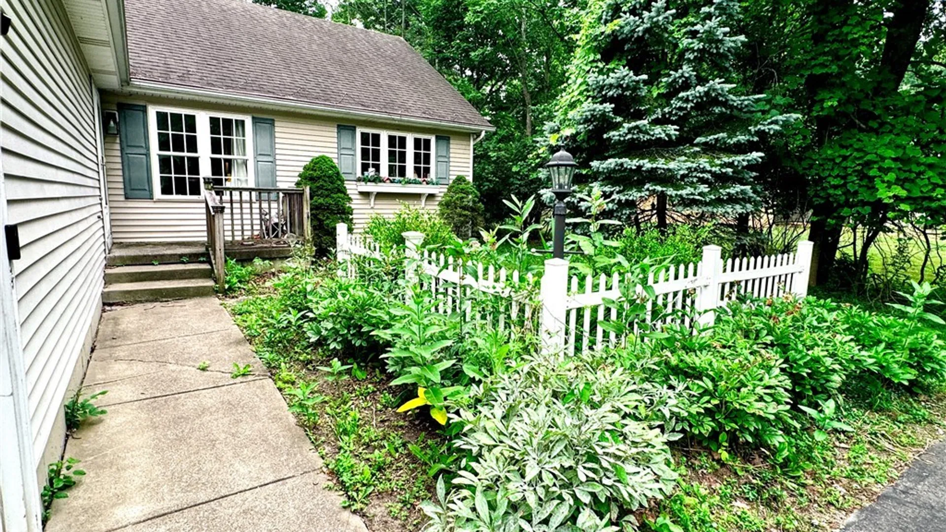Property at 4955 Seneca Street, West Seneca, NY 14224 16