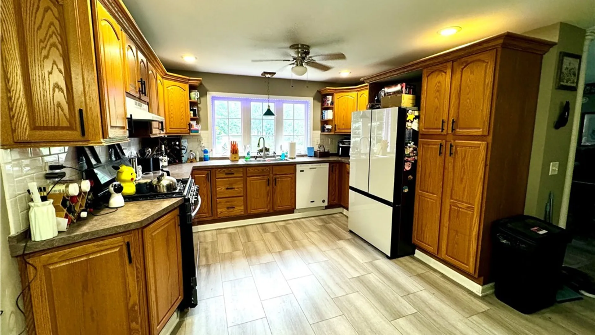 Property at 4955 Seneca Street, West Seneca, NY 14224 4