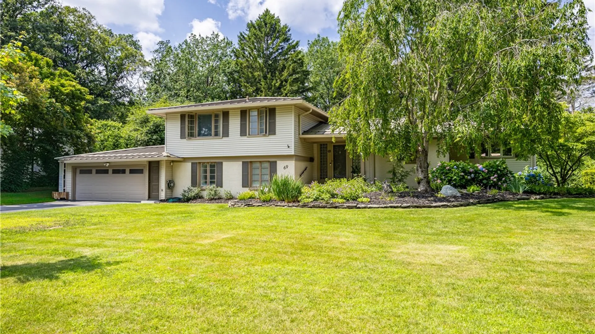 Property at 69 Brookwood Road, Brighton, NY 14610 44