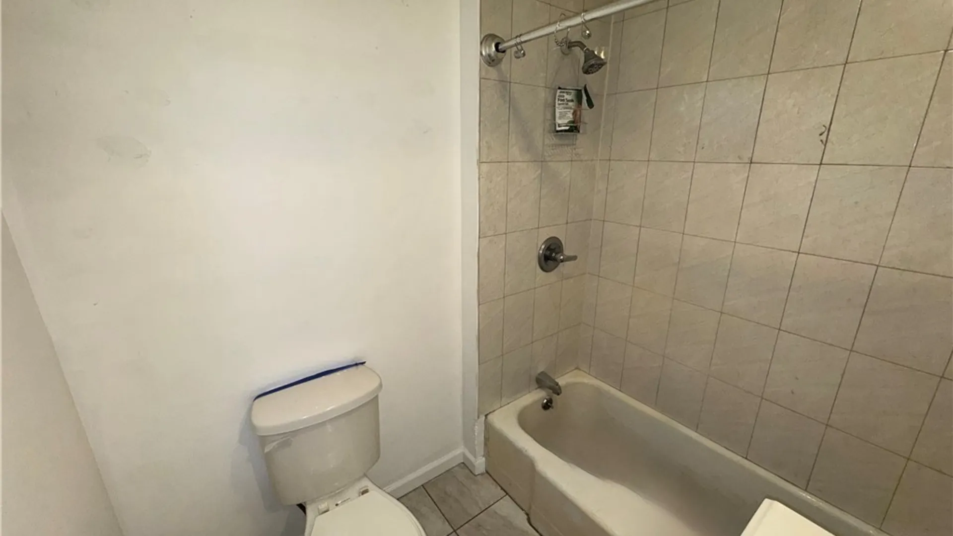 Property at 2231 Cudaback Avenue, Niagara Falls, NY 14303 8