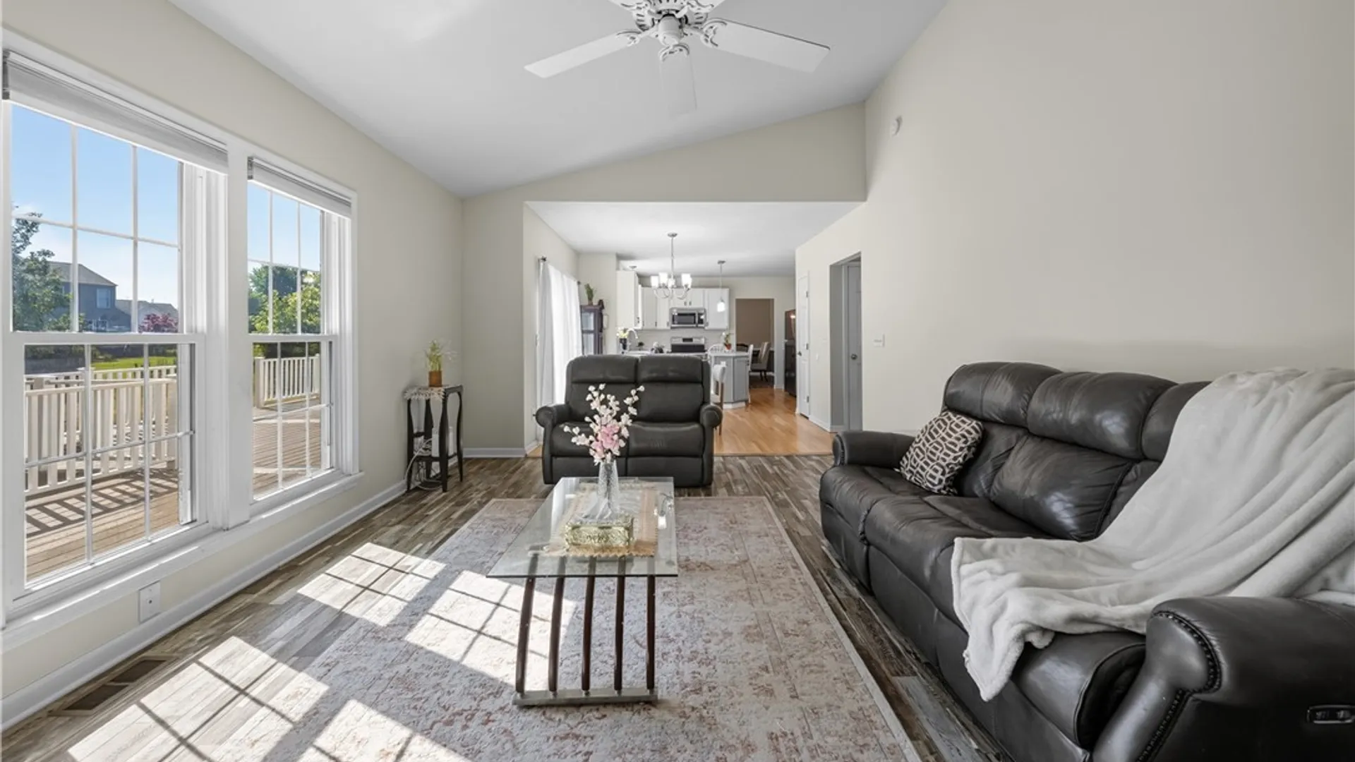 Property at 8405 Esperance Trl, Clay, NY 13090 19