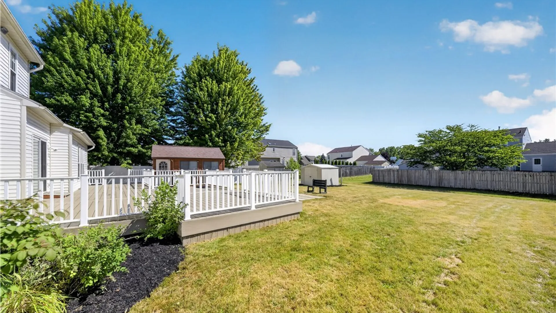 Property at 8405 Esperance Trl, Clay, NY 13090 46