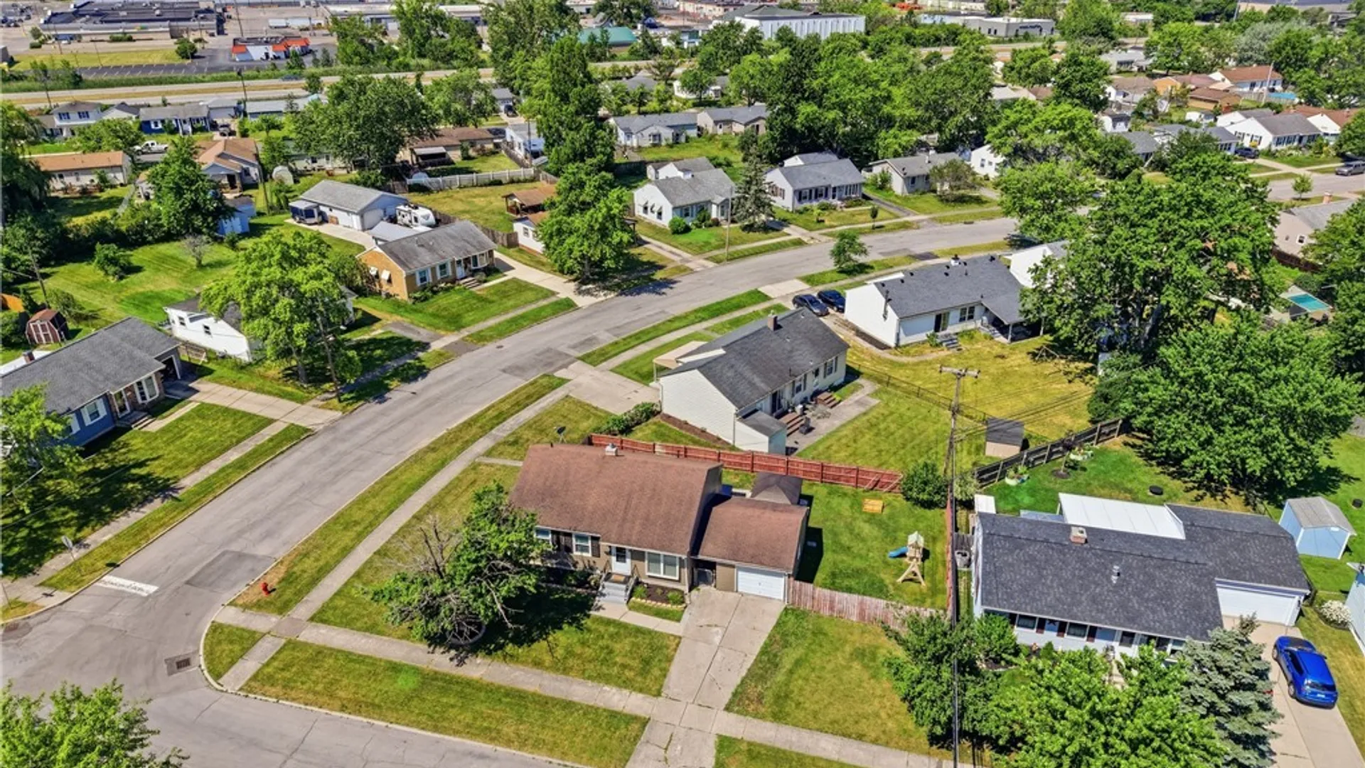 Property at 84 Harvington Road, Tonawanda, NY 14150 32