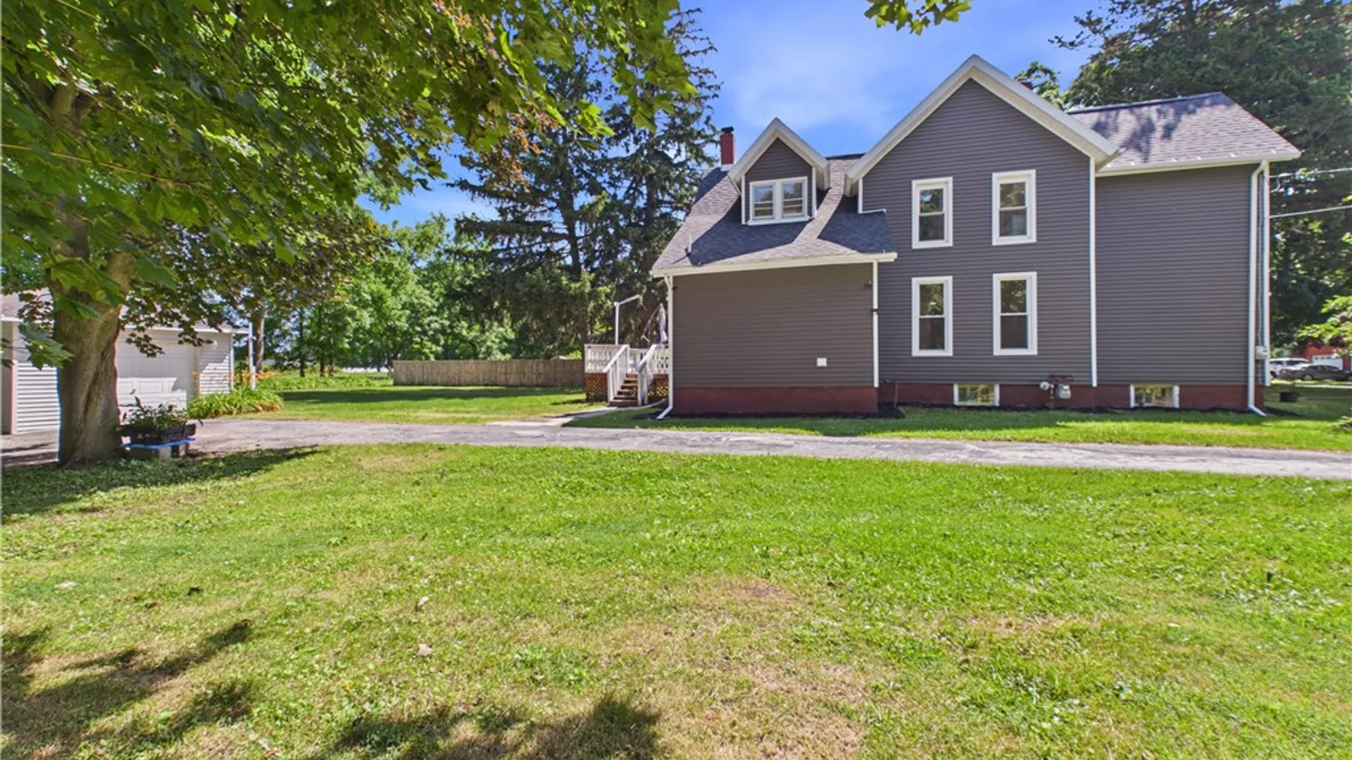 Property at 22 Stephens Street, Manchester, NY 14432 5