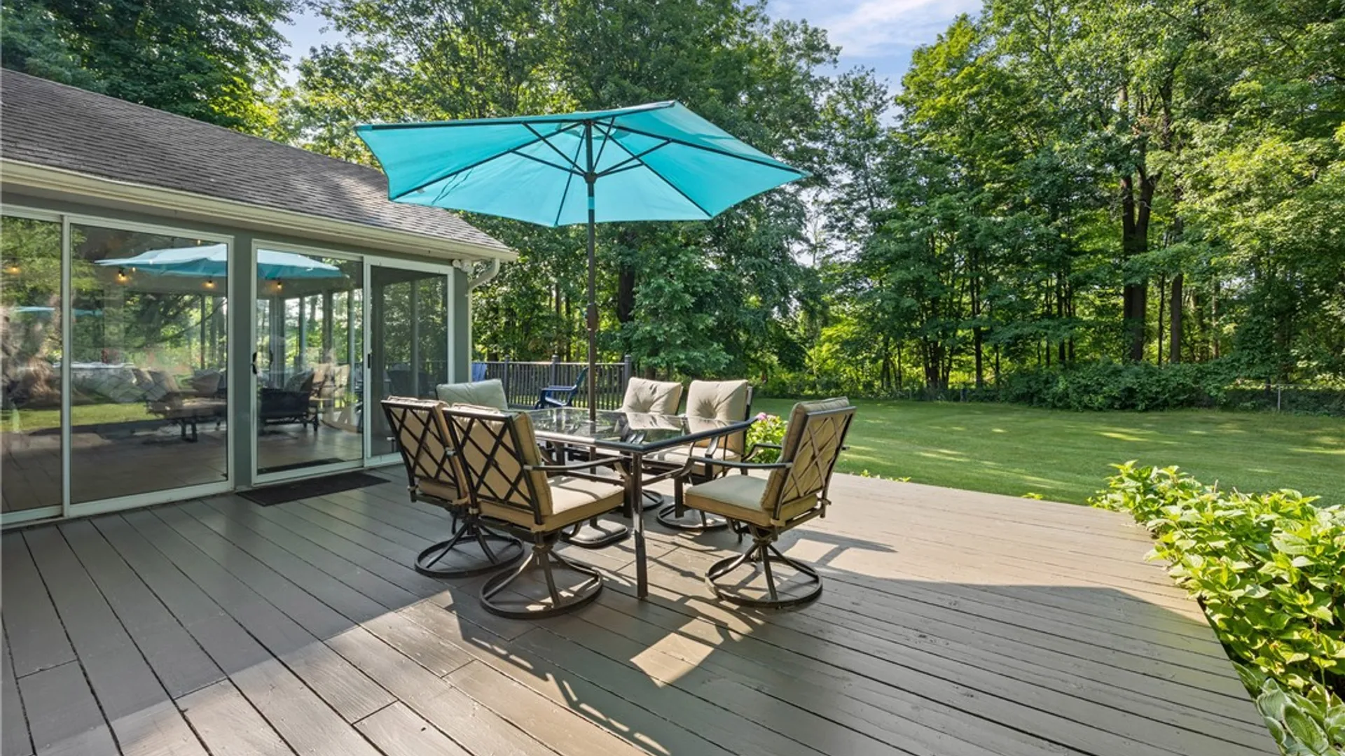 Property at 694 Shanlee Drive, Webster, NY 14580 38