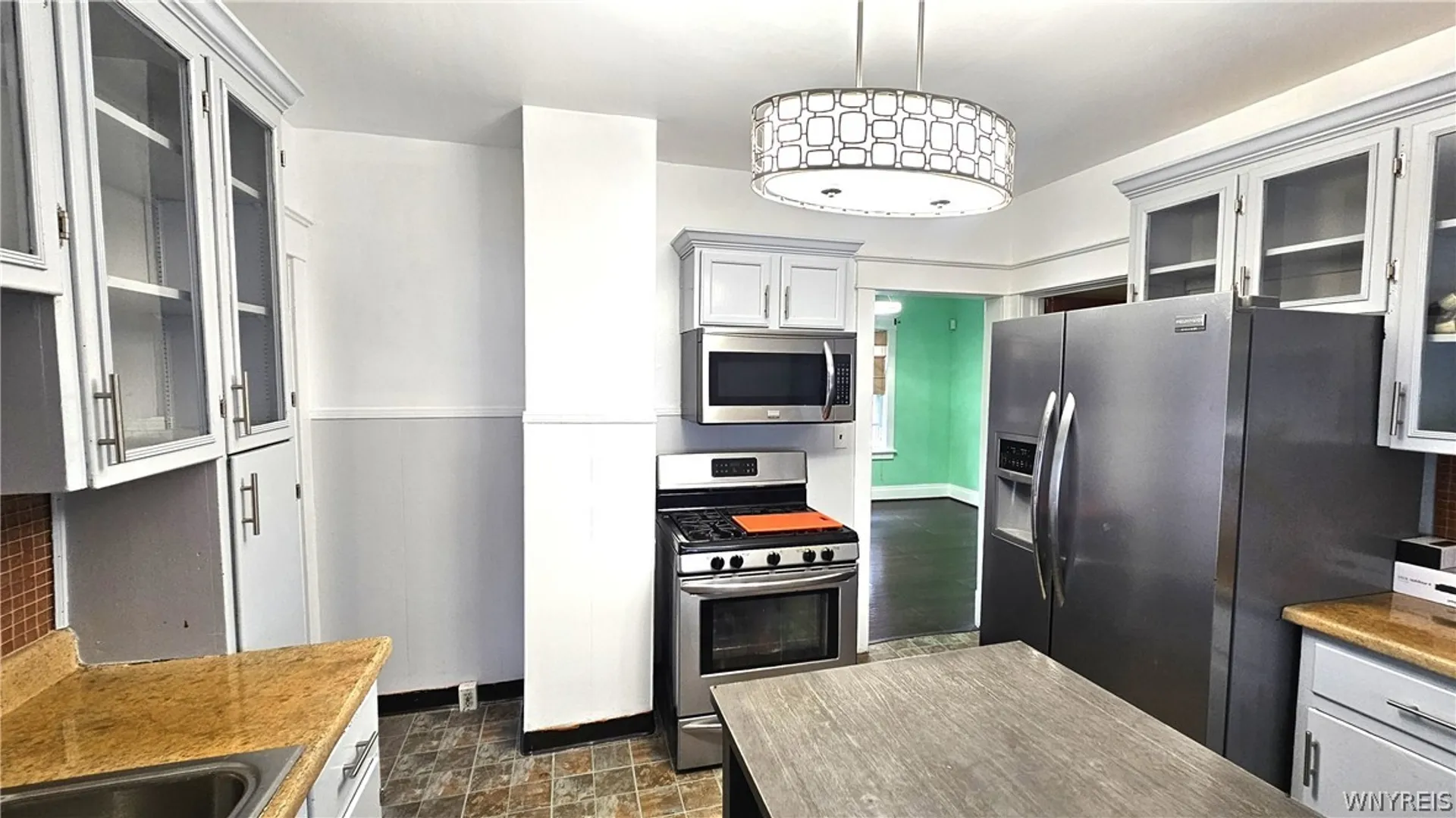 Property at 121 Arden Avenue, Buffalo, NY 14215 17