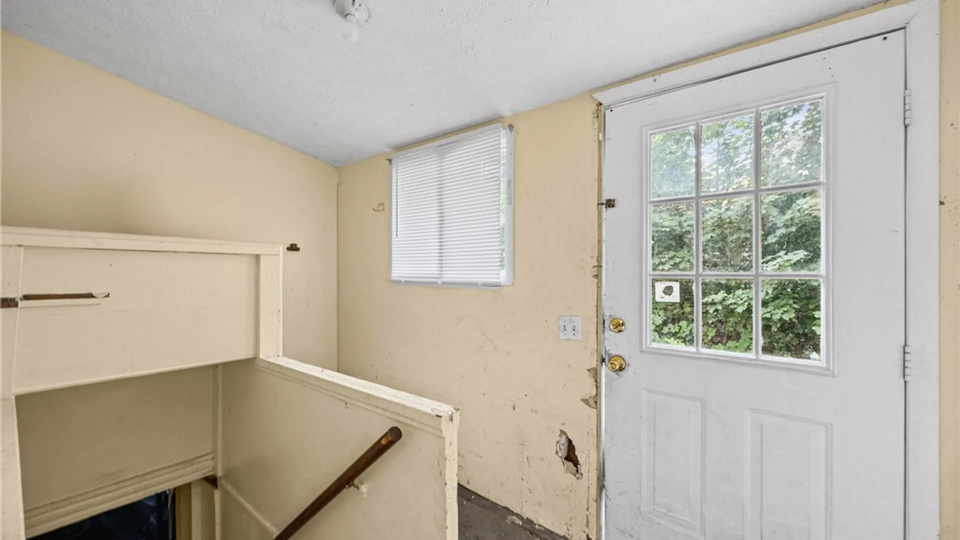 Property at 181 Myrtle Street, Rochester, NY 14606 15