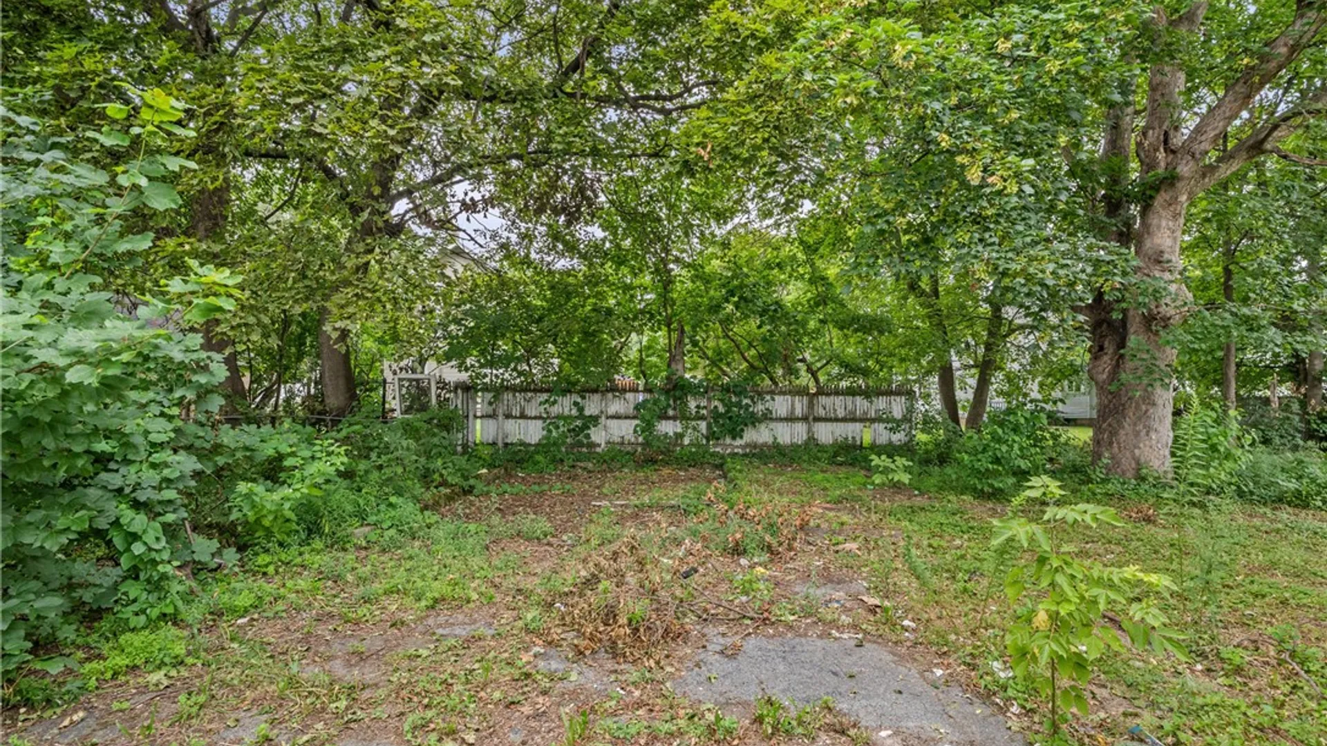 Property at 181 Myrtle Street, Rochester, NY 14606 25