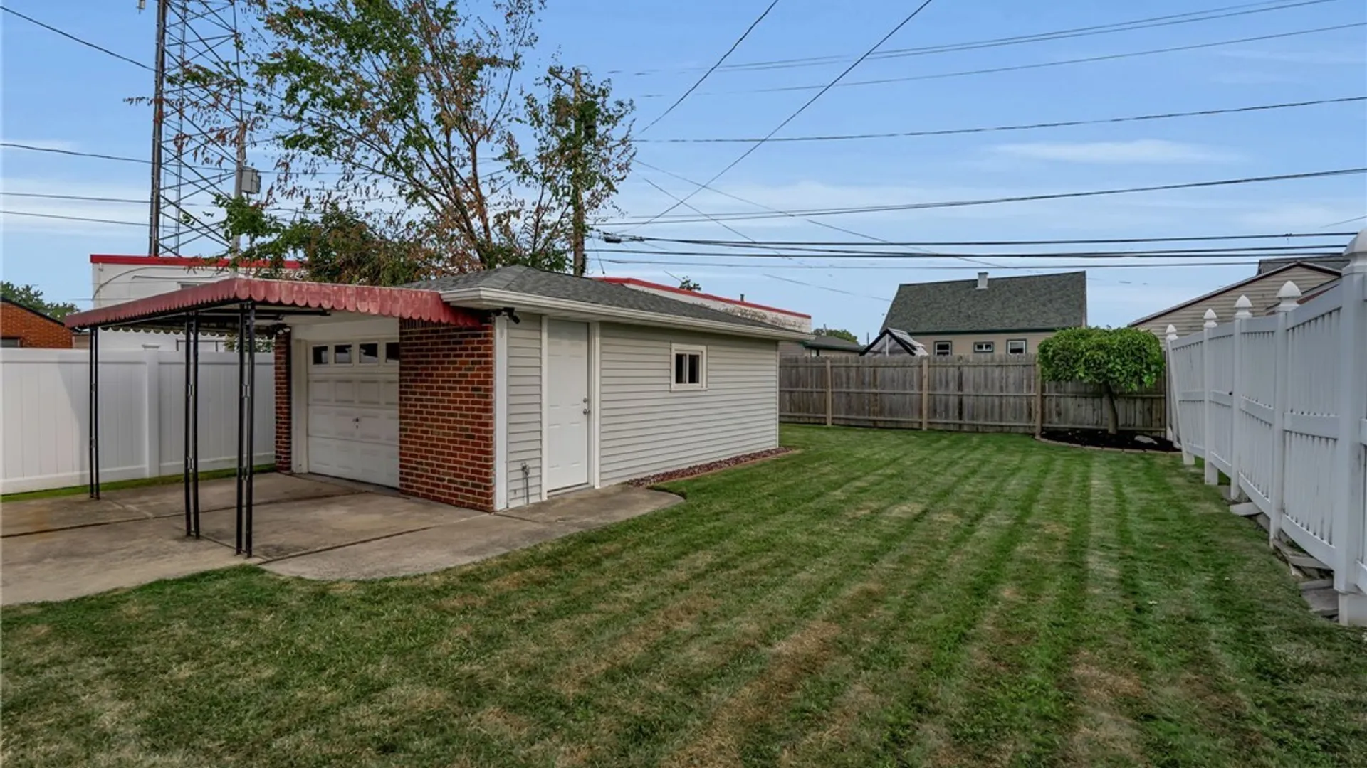 Property at 149 Desmond Drive, Tonawanda, NY 14150 5