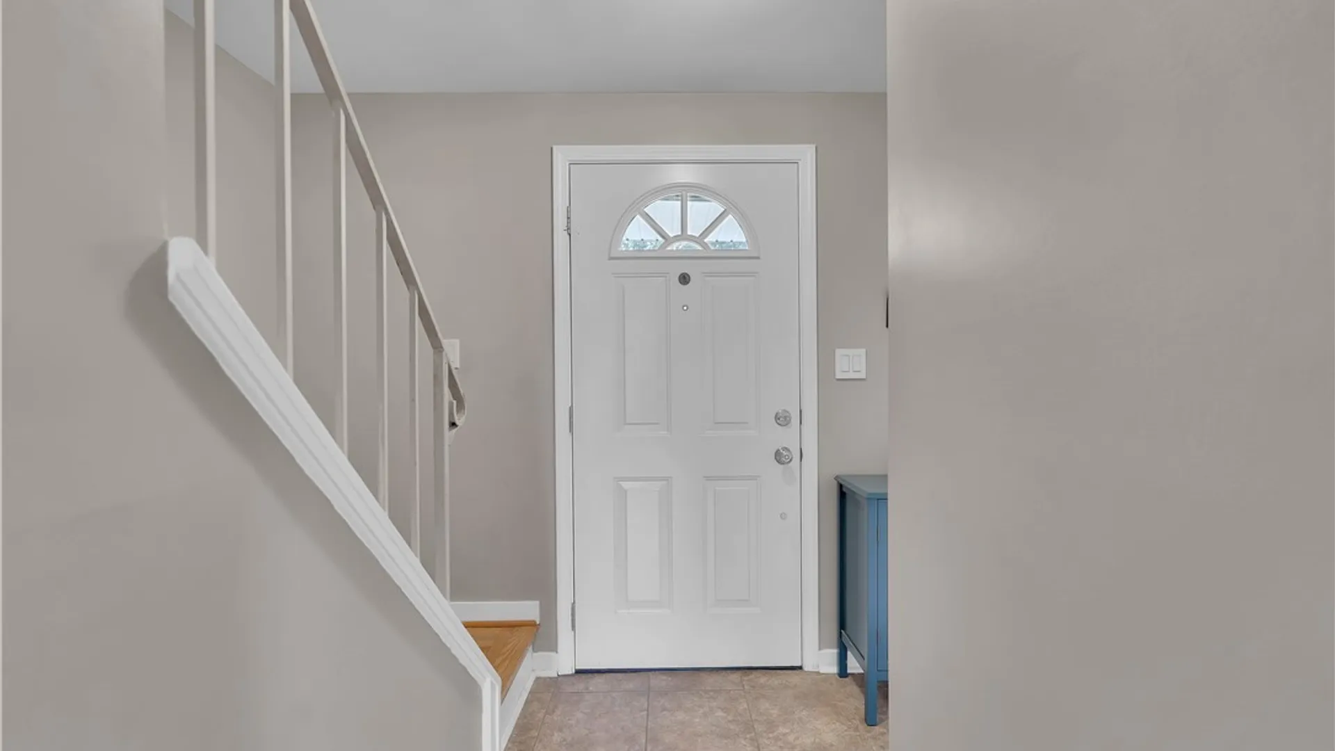 Property at 289 Patrice Terrace, Amherst, NY 14221 2