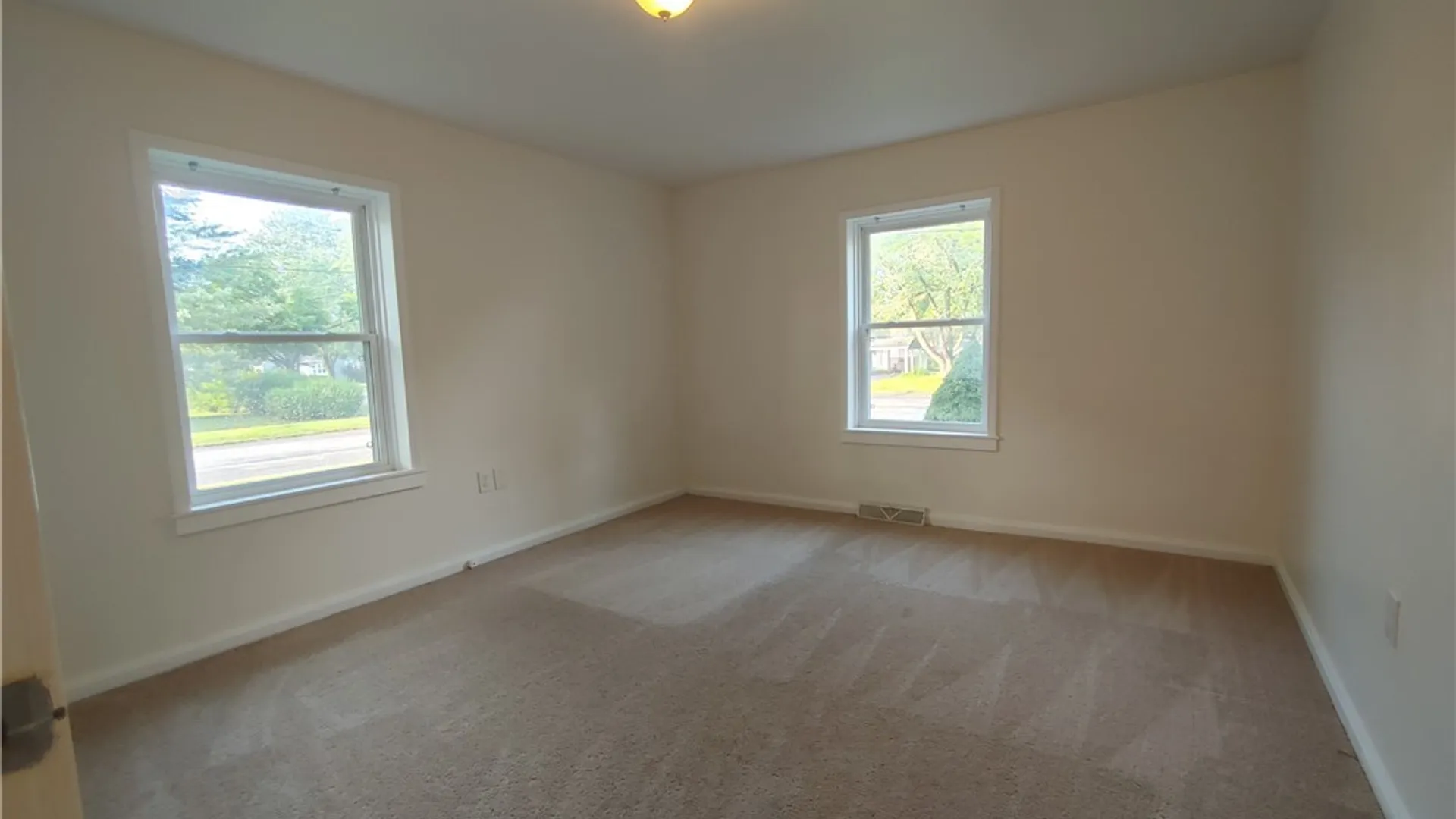 Property at 375 Beattie Avenue, Lockport City, NY 14094 30