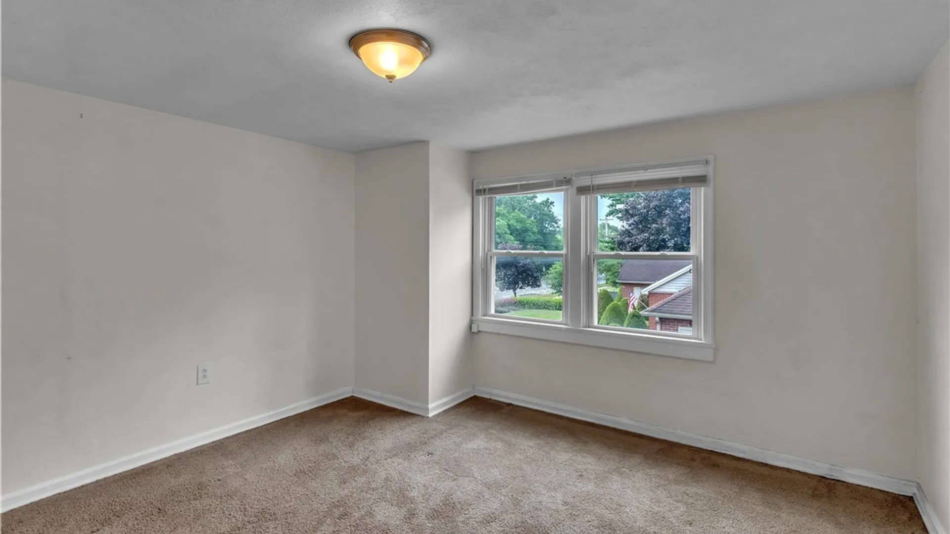 Property at 375 Beattie Avenue, Lockport City, NY 14094 38