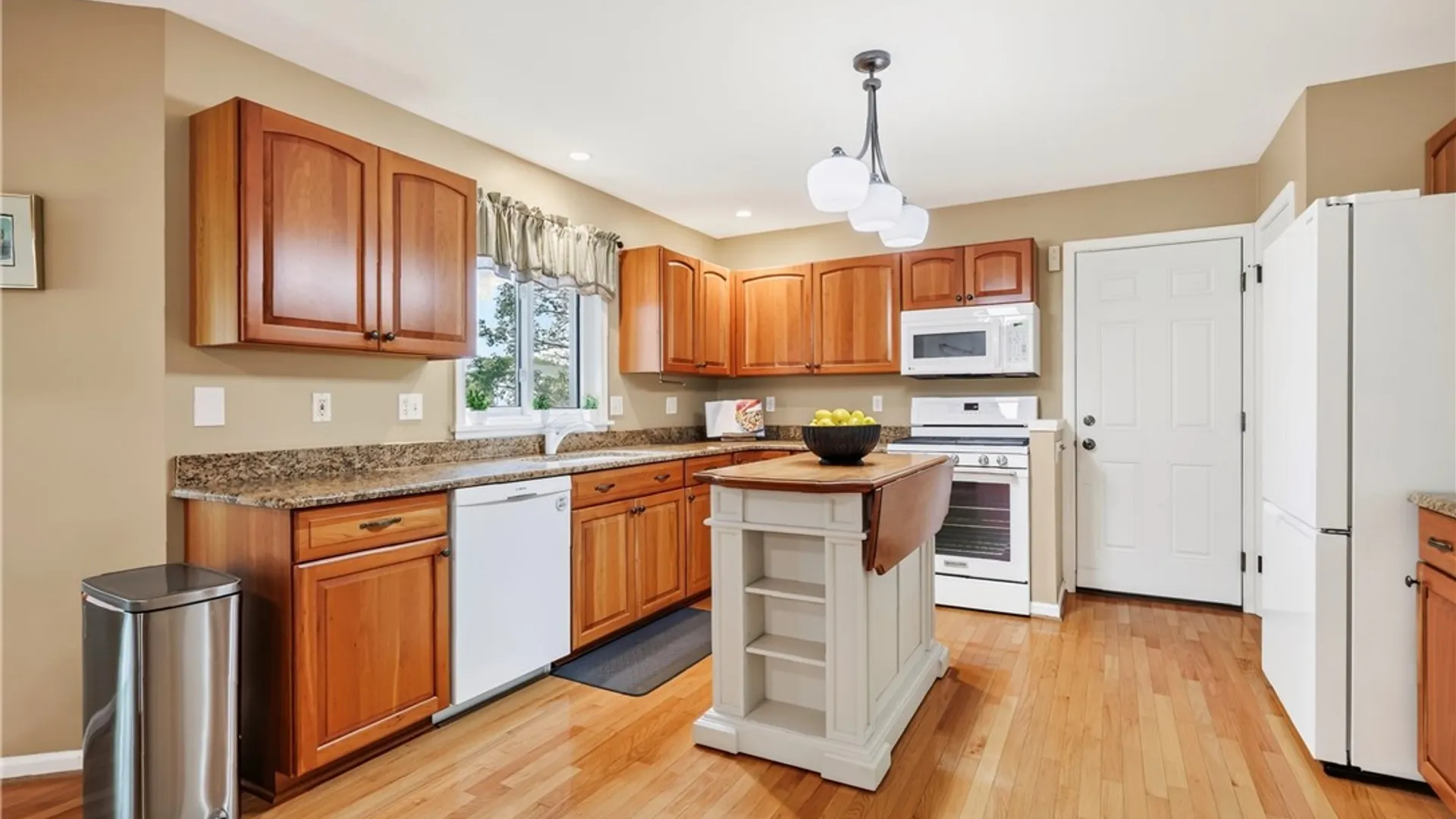 Property at 459 Dunwoody Crossing, Webster, NY 14580 14
