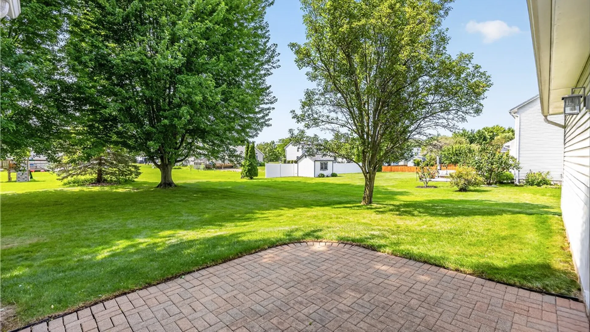 Property at 459 Dunwoody Crossing, Webster, NY 14580 41