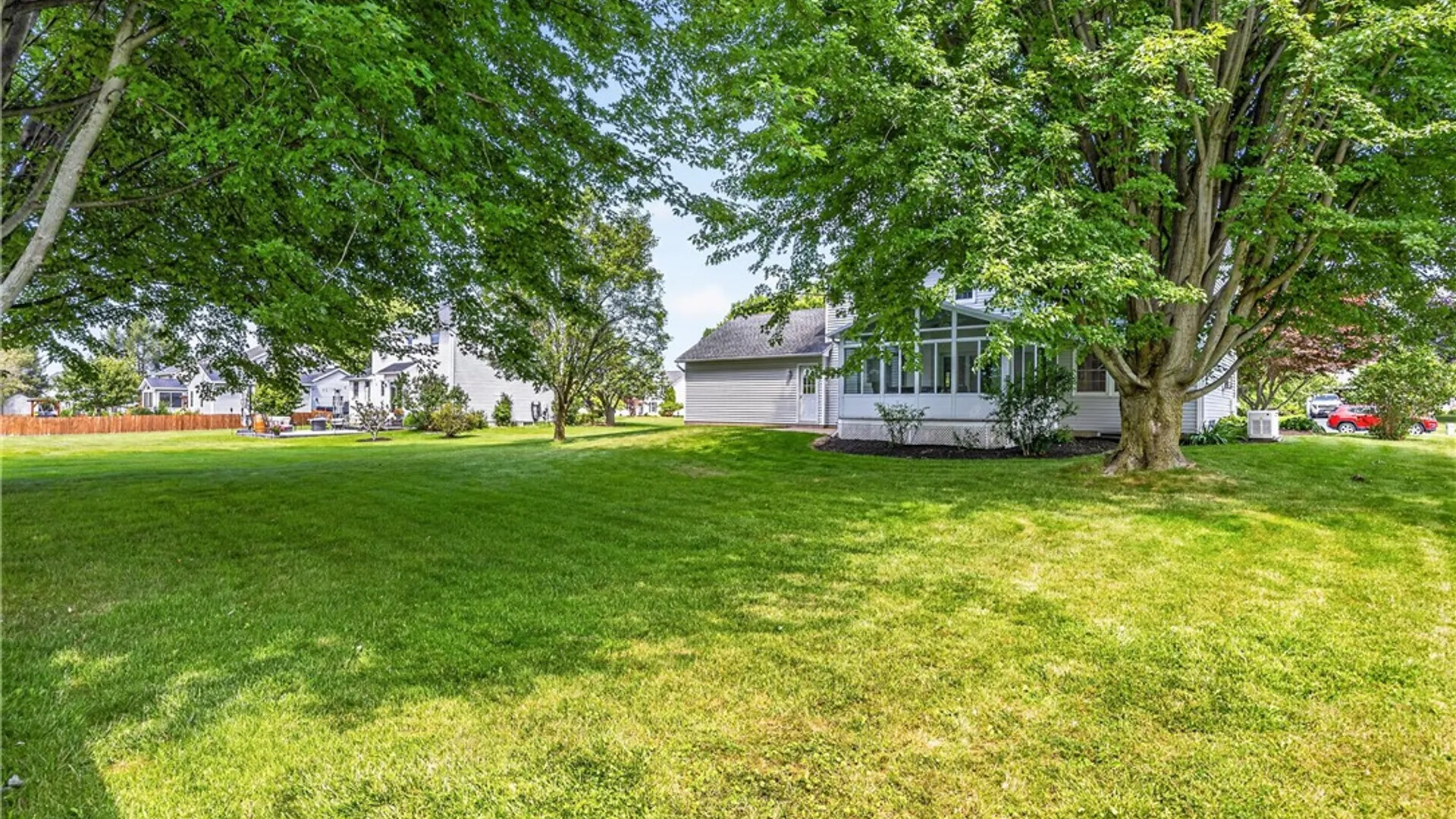 Property at 459 Dunwoody Crossing, Webster, NY 14580 45