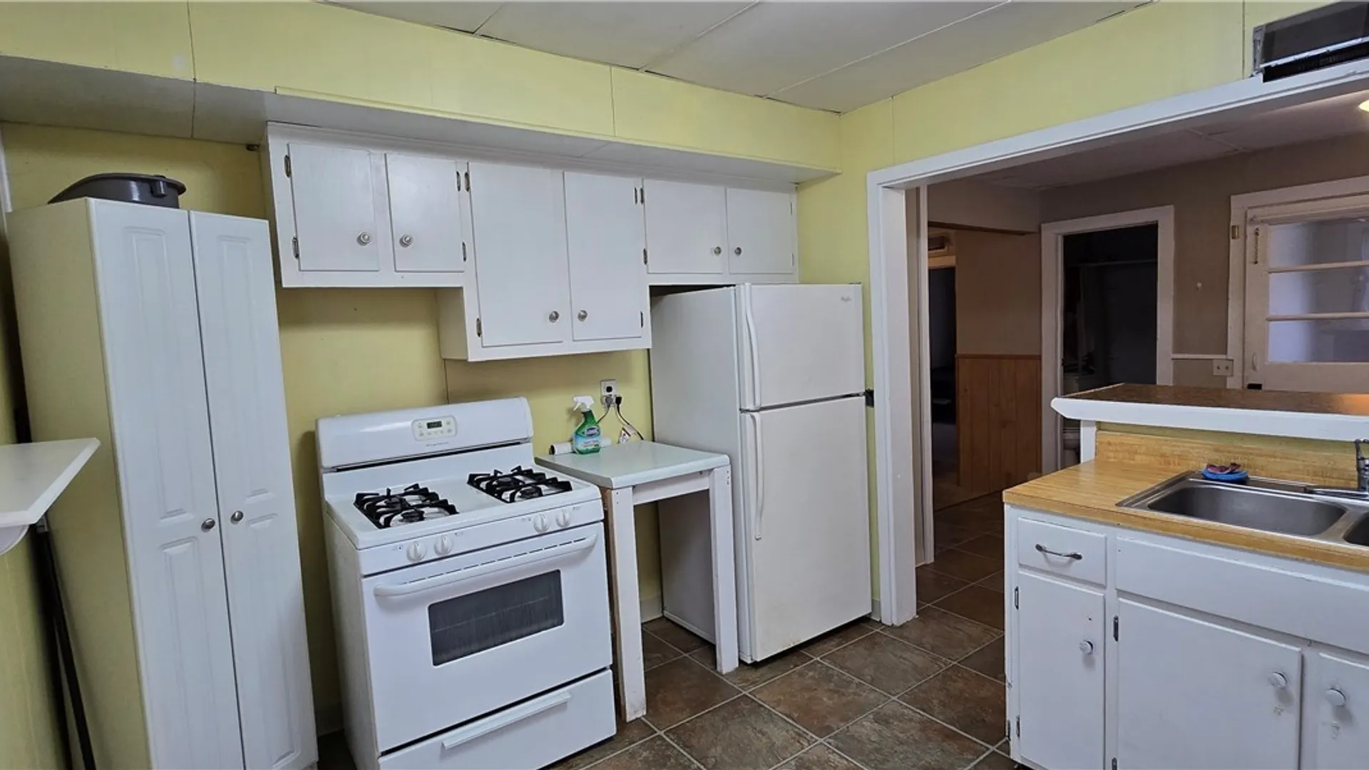 Property at 17 Park Street, Cortland, NY 13045 17