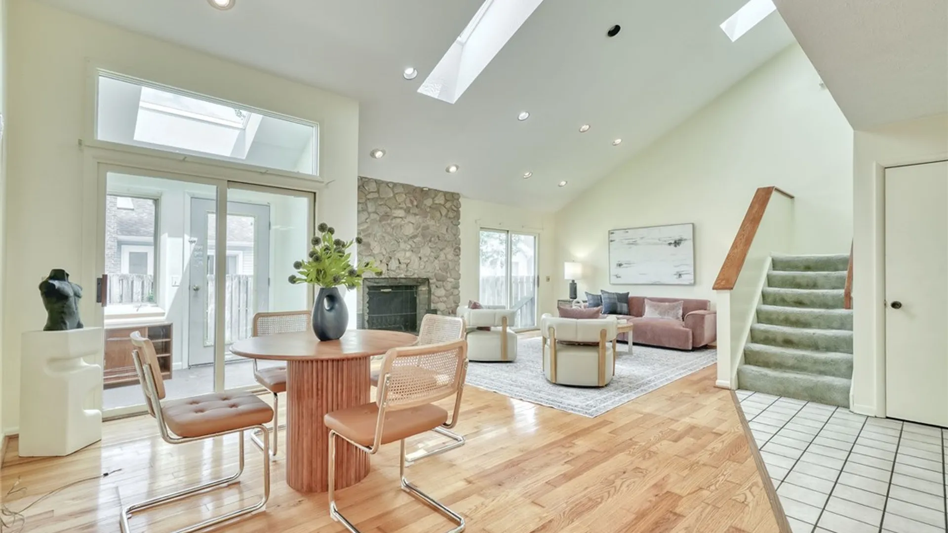 Property at 14 Gailhaven Court, Brighton, NY 14618 3