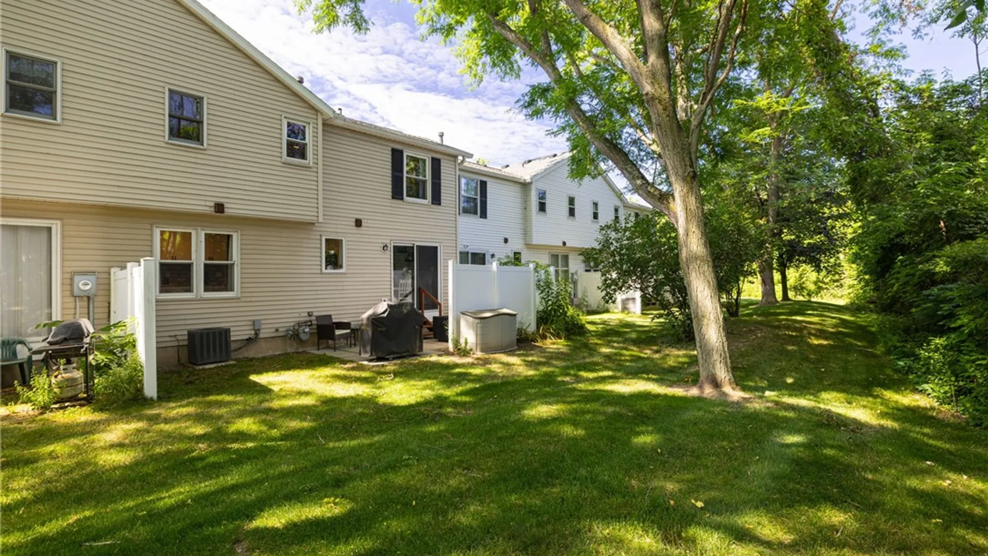 Property at 31 Reynolds Road, Webster, NY 14580 24