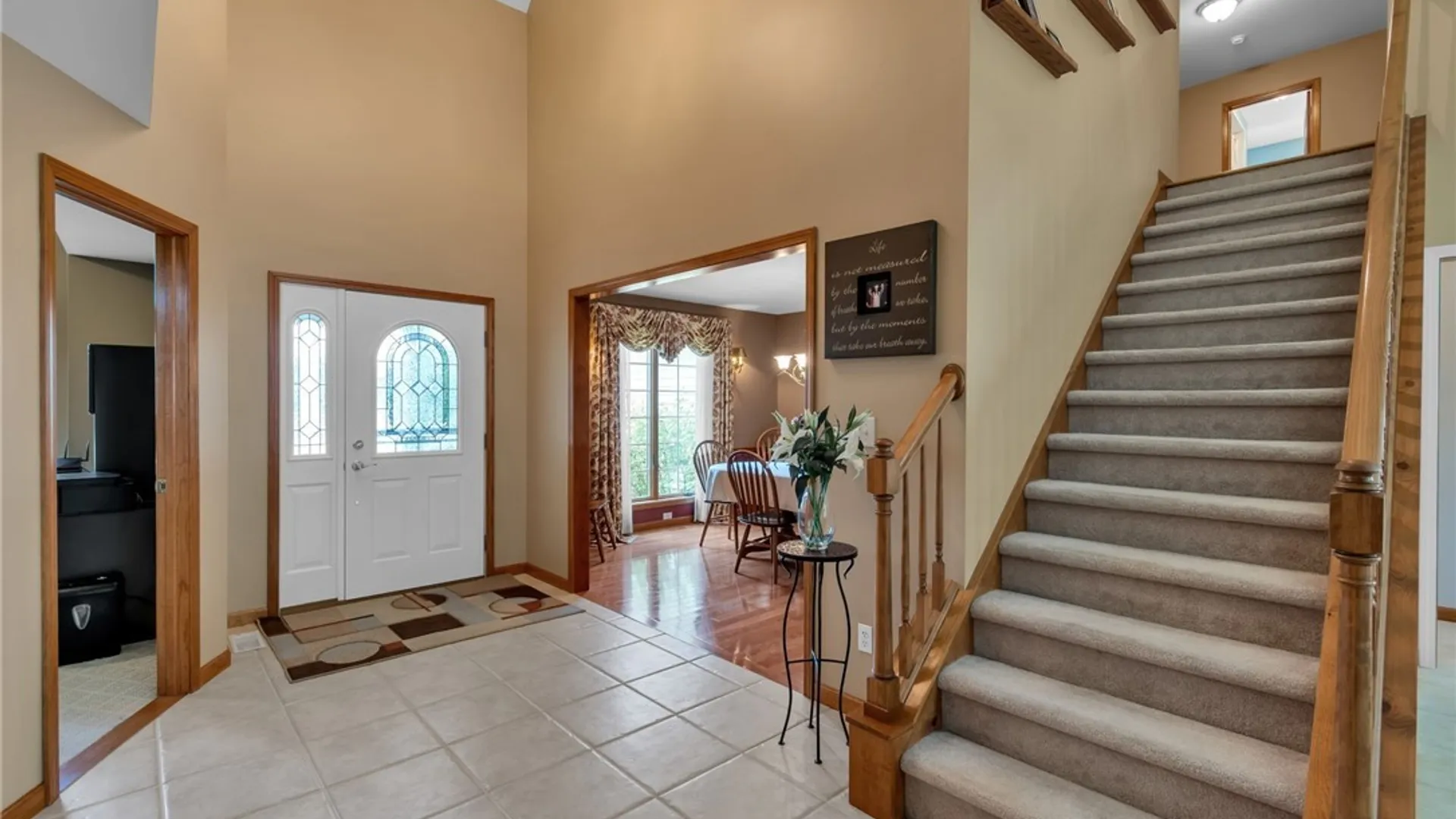 Property at 27 Ann Marie Drive, Lancaster, NY 14086 8