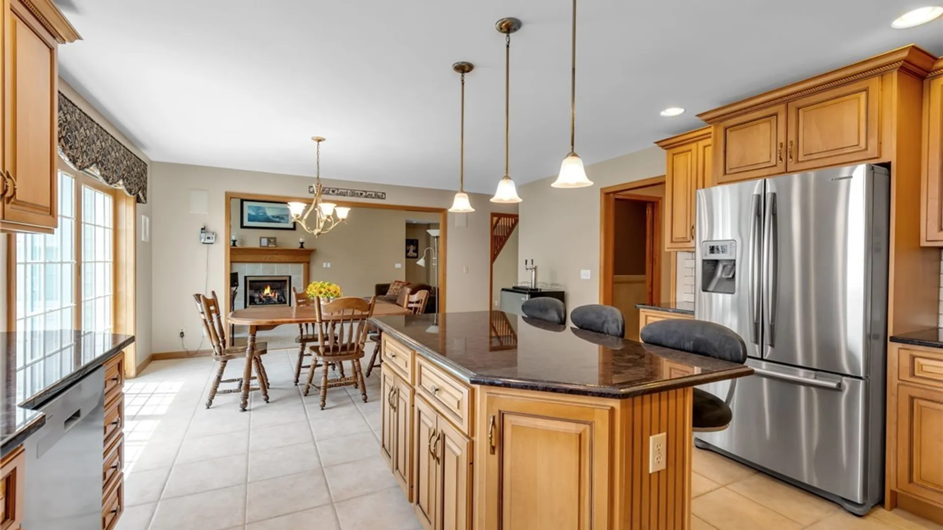 Property at 27 Ann Marie Drive, Lancaster, NY 14086 19