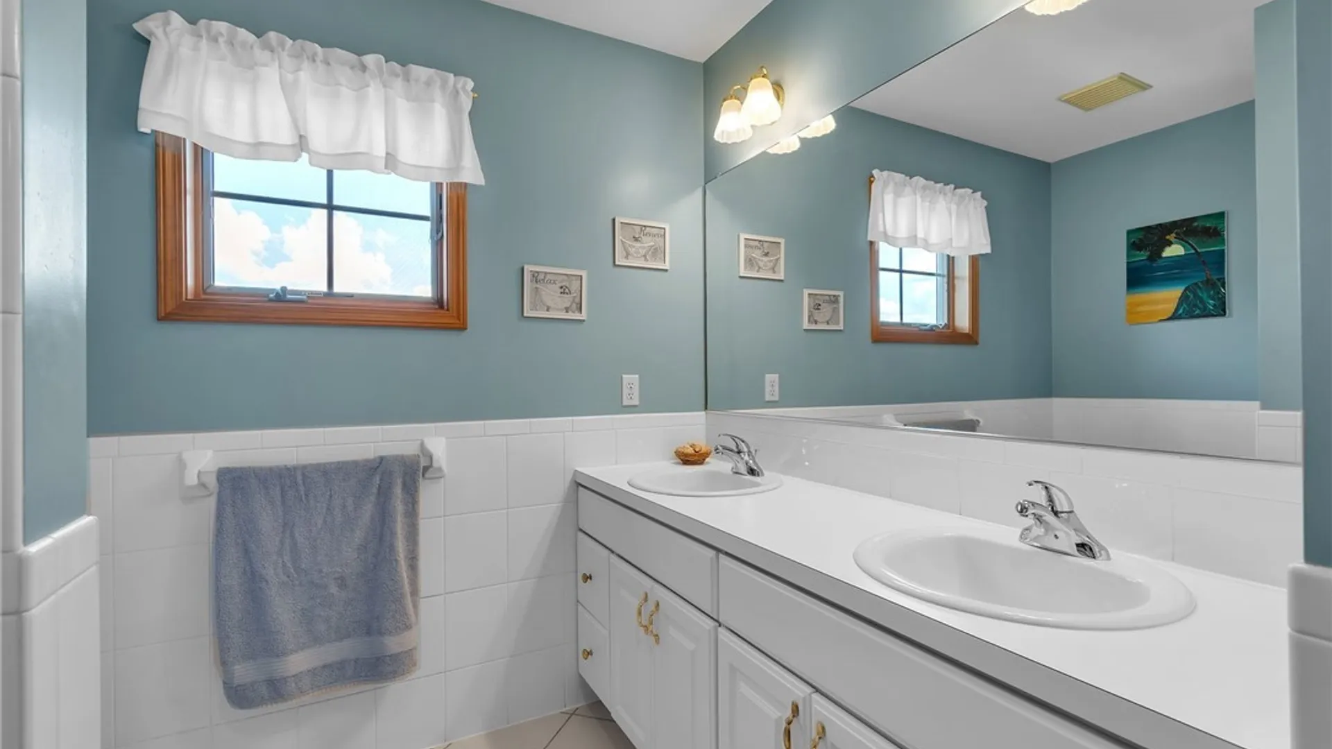 Property at 27 Ann Marie Drive, Lancaster, NY 14086 35
