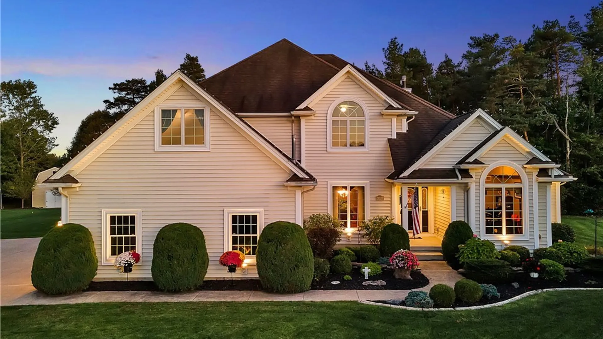 Property at 27 Ann Marie Drive, Lancaster, NY 14086 45