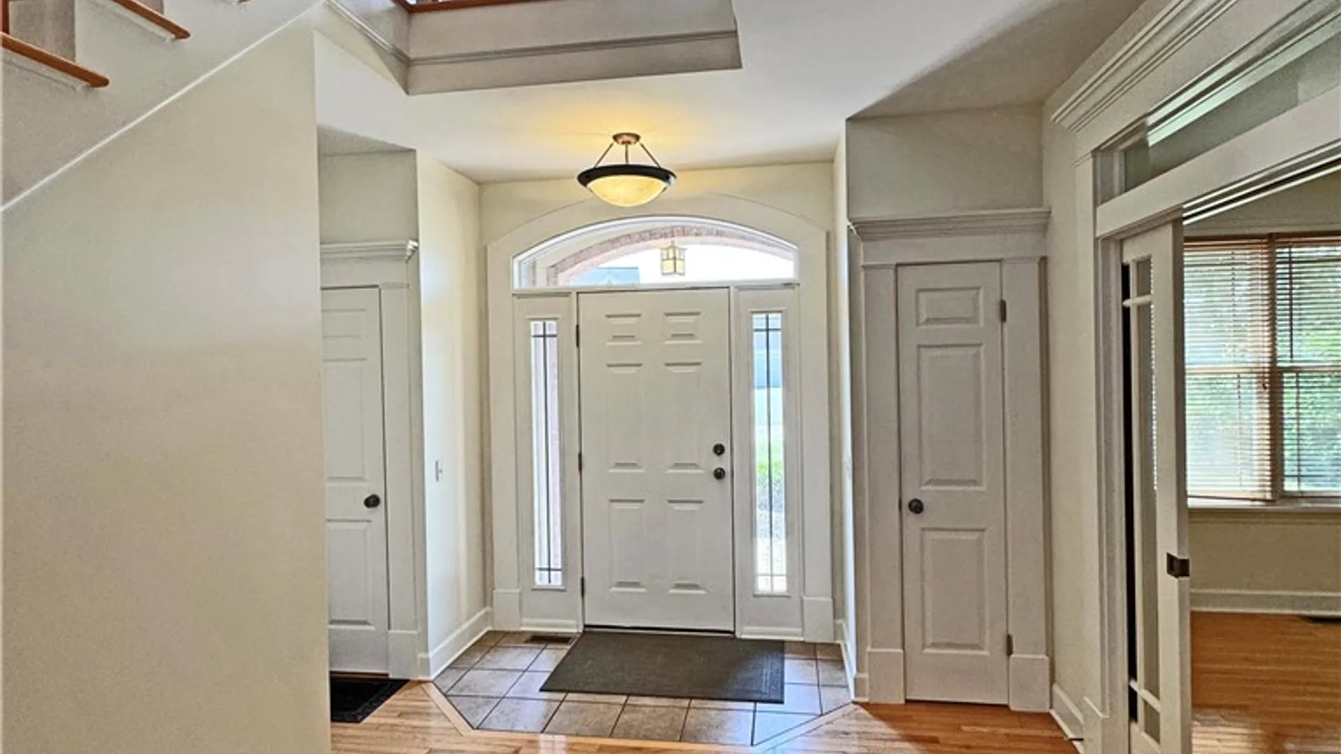 Property at 162 Barclay Square Drive, Brighton, NY 14618 4