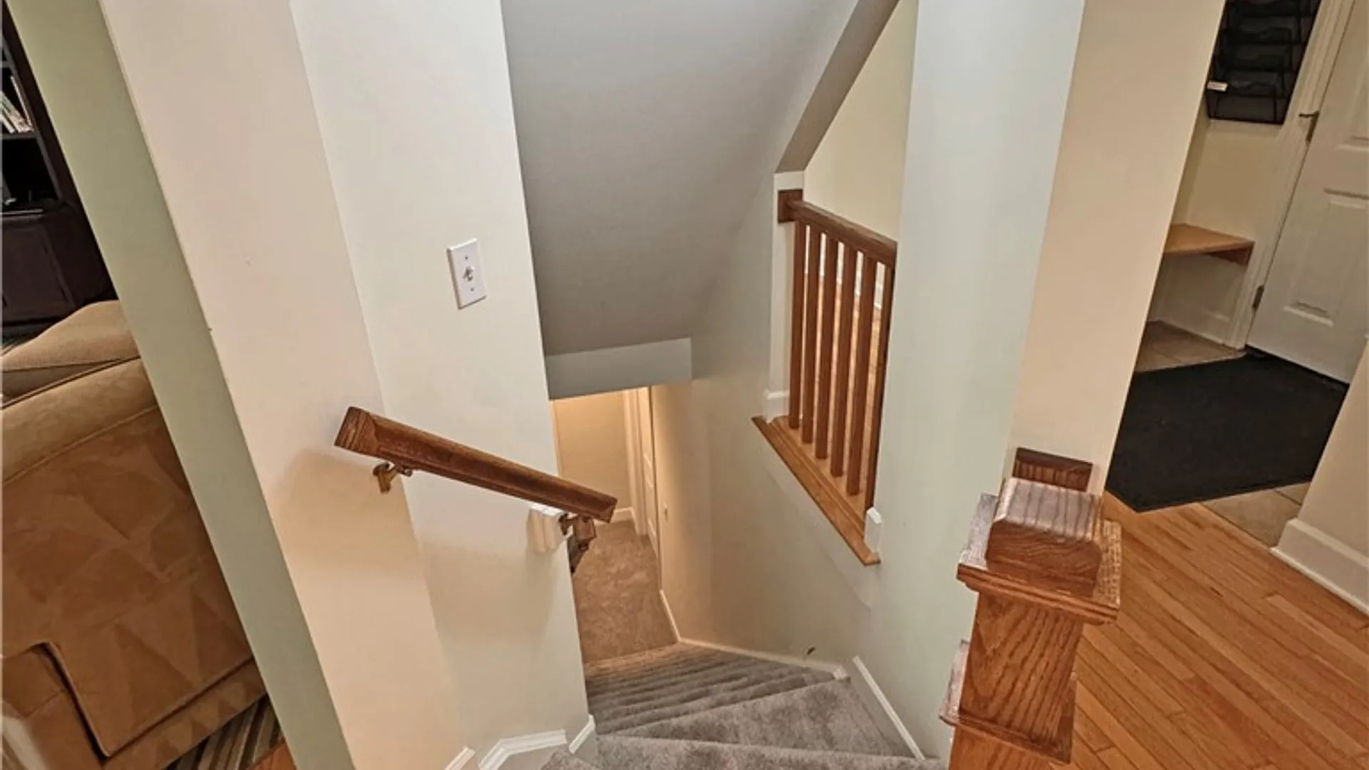 Property at 162 Barclay Square Drive, Brighton, NY 14618 43
