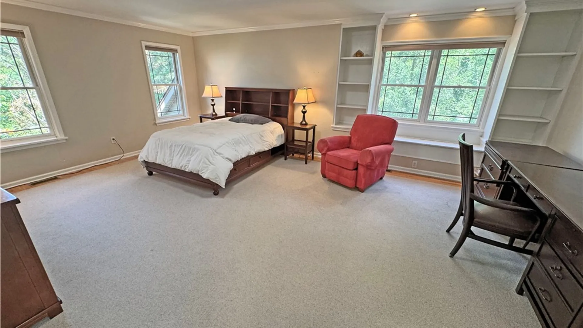 Property at 162 Barclay Square Drive, Brighton, NY 14618 32