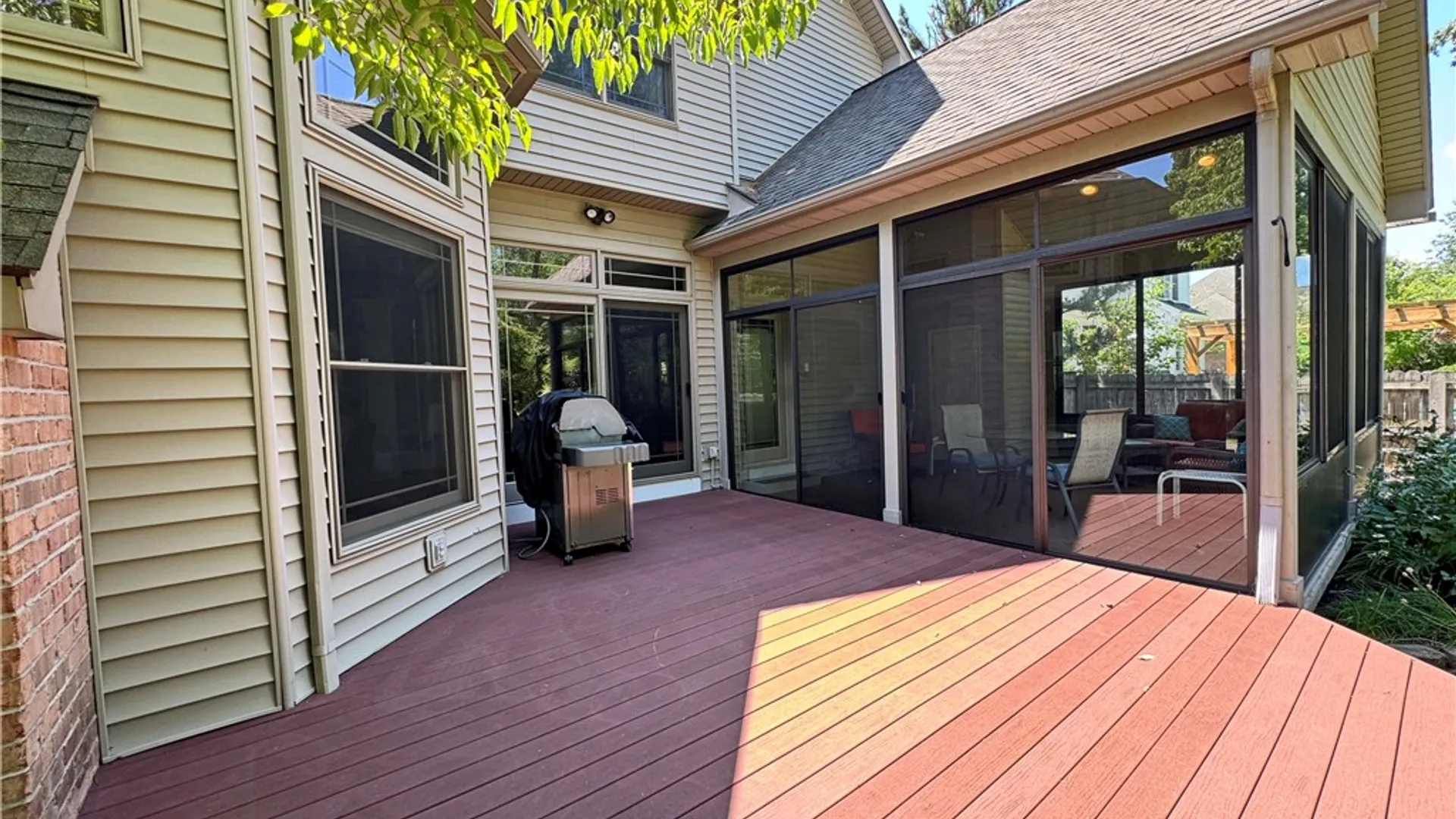 Property at 162 Barclay Square Drive, Brighton, NY 14618 50