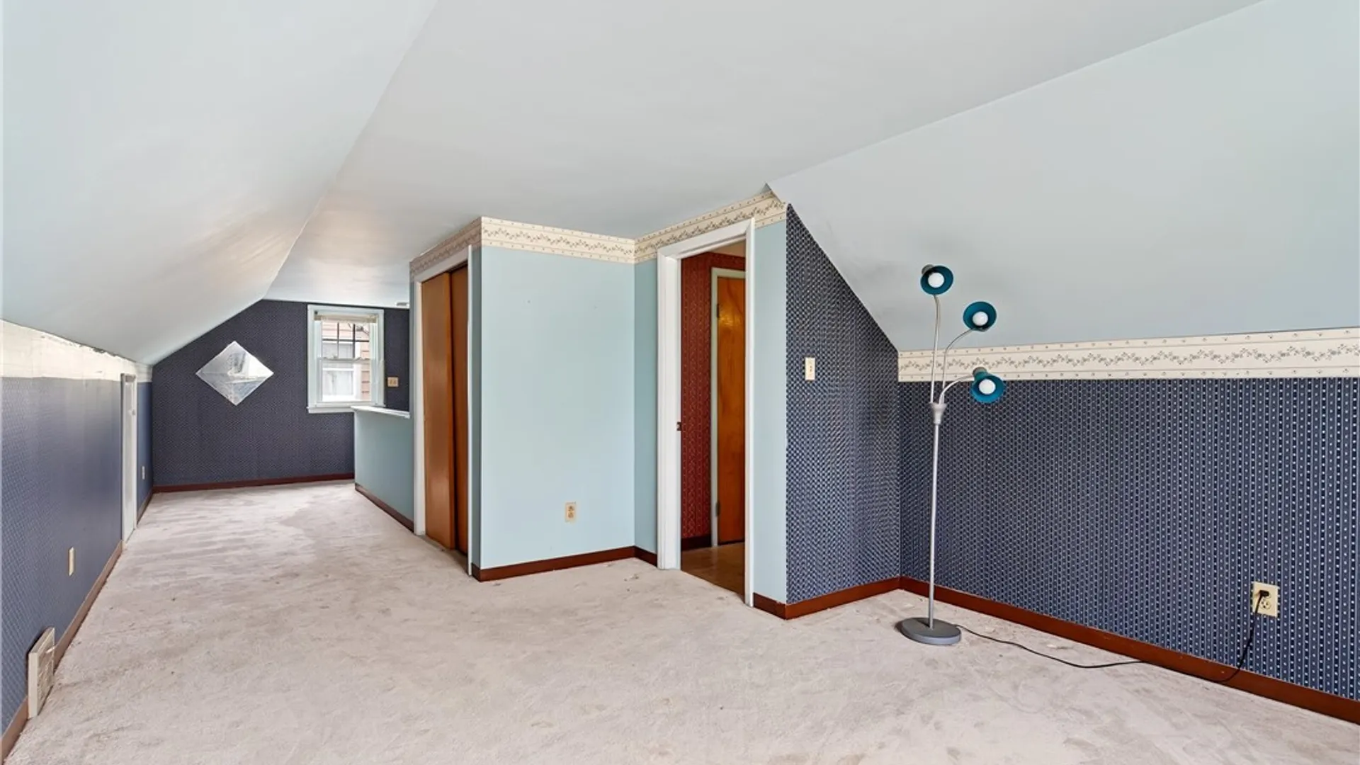 Property at 76 Canterbury Lane, Tonawanda, NY 14217 26