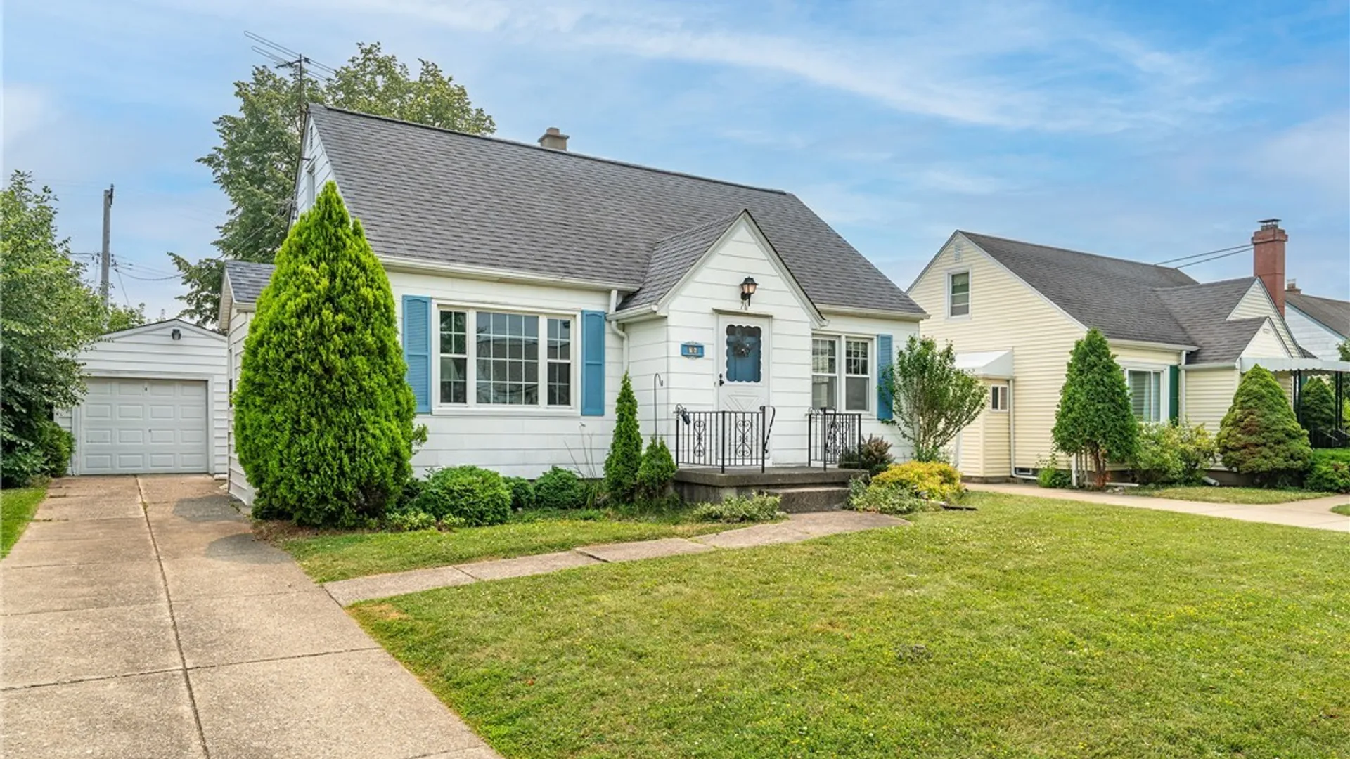 Property at 76 Canterbury Lane, Tonawanda, NY 14217 4