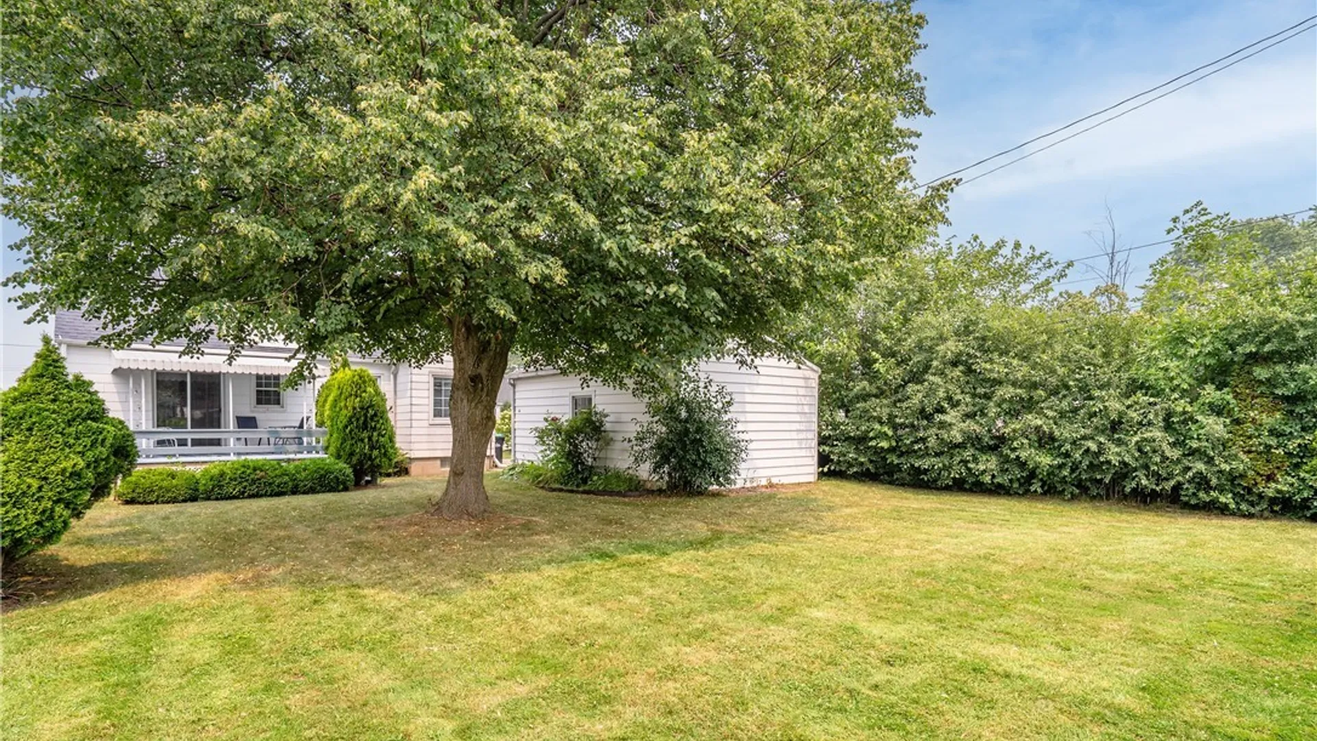 Property at 76 Canterbury Lane, Tonawanda, NY 14217 8