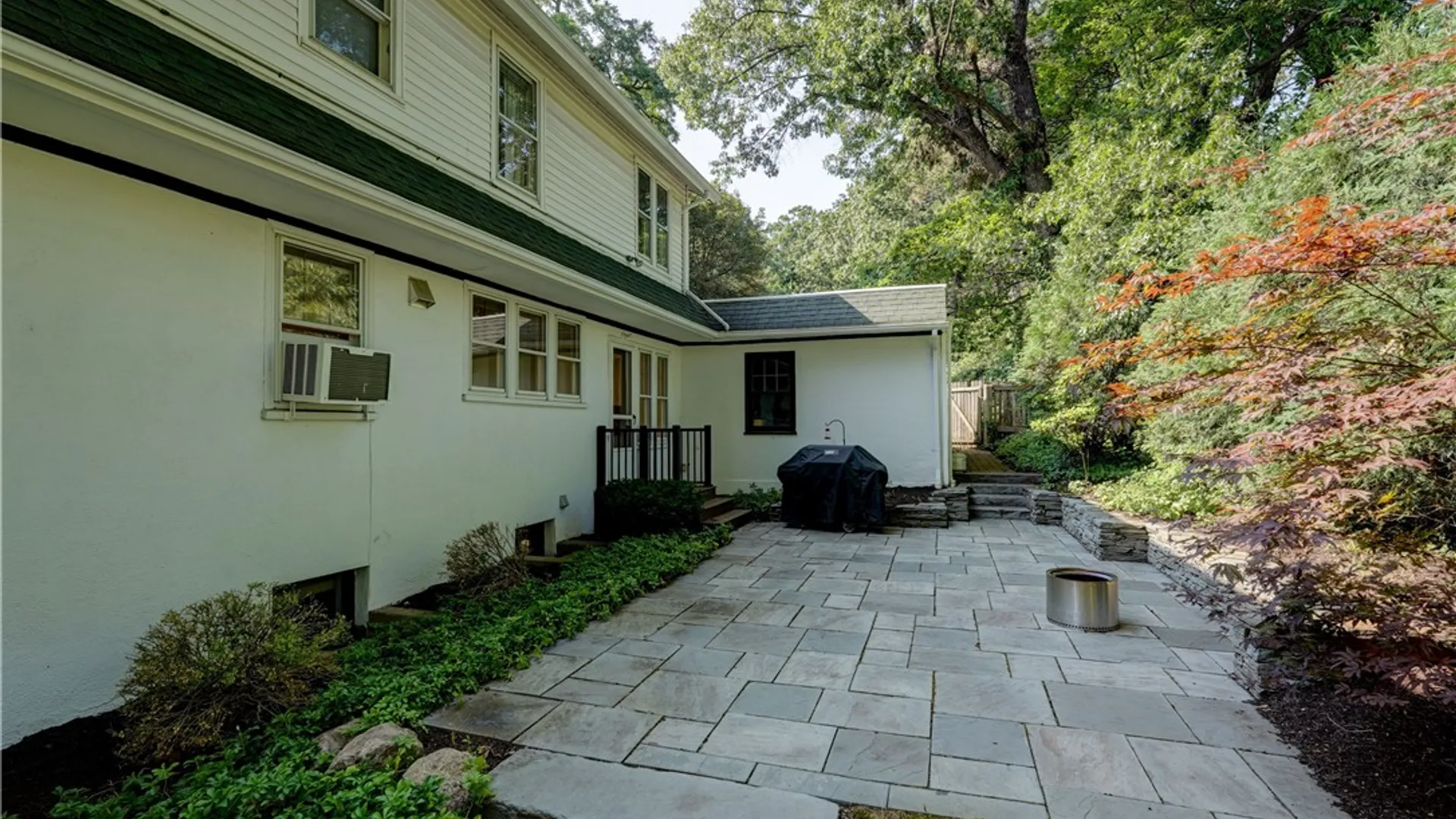 Property at 1730 Highland Avenue, Rochester, NY 14618 46