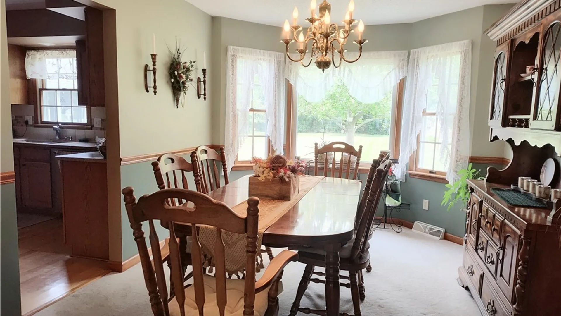 Property at 1616 Lakeview Road, Hamburg, NY 14085 12