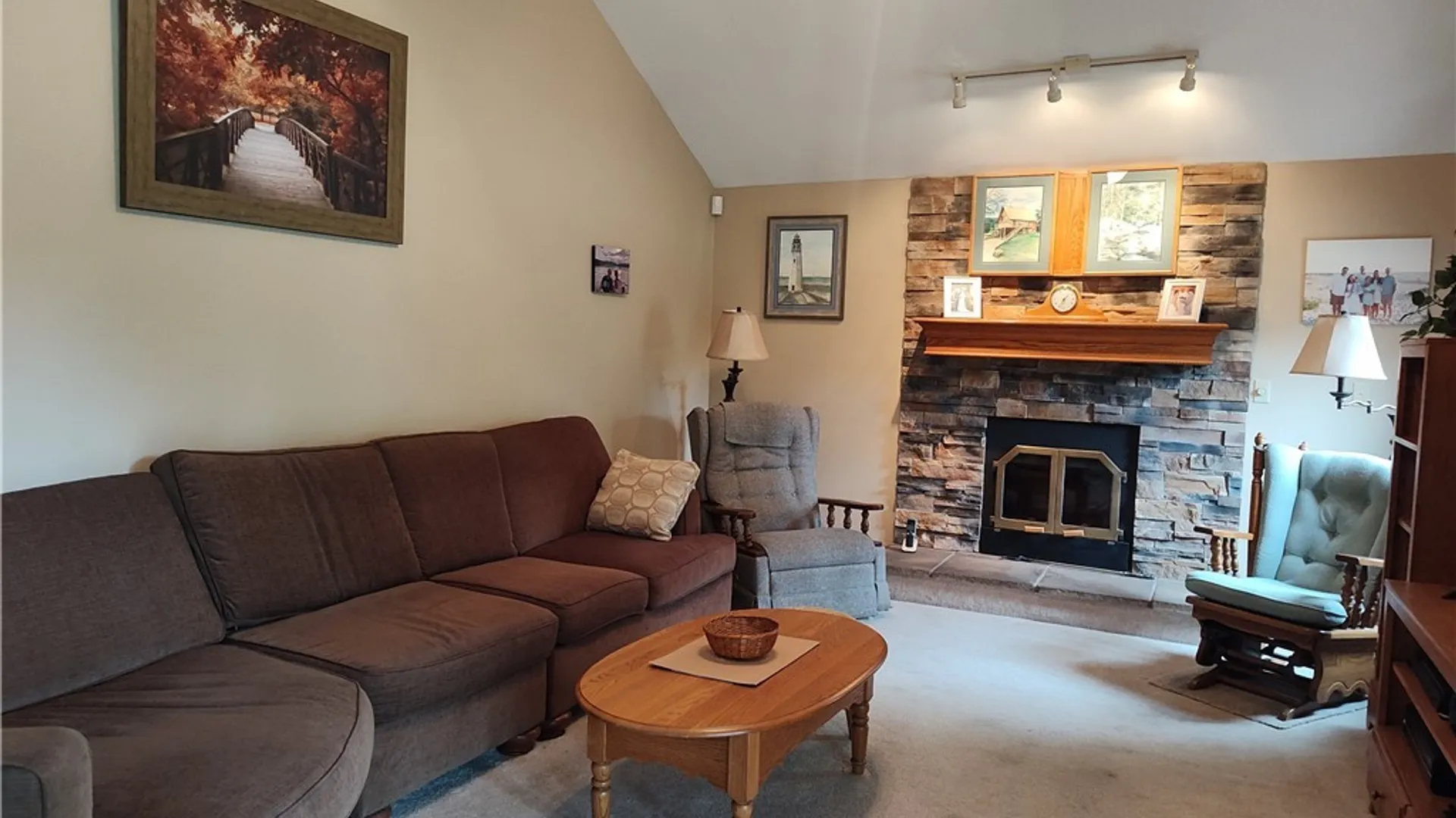 Property at 1616 Lakeview Road, Hamburg, NY 14085 13