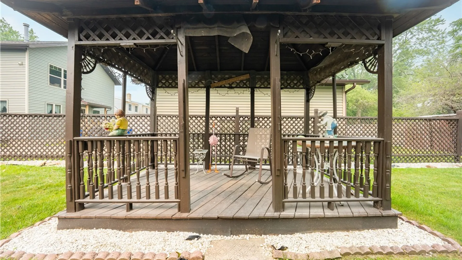 Property at 294 North Avenue, West Seneca, NY 14224 10
