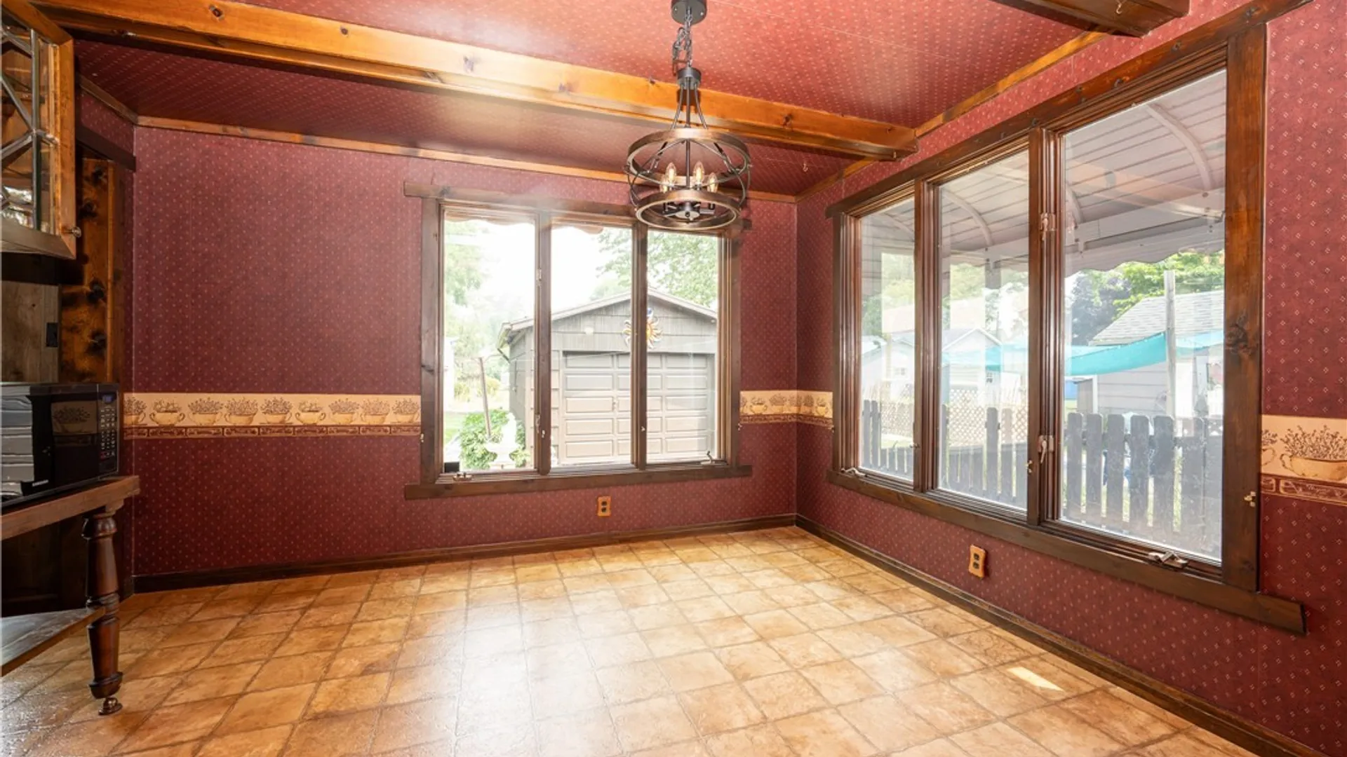 Property at 294 North Avenue, West Seneca, NY 14224 17